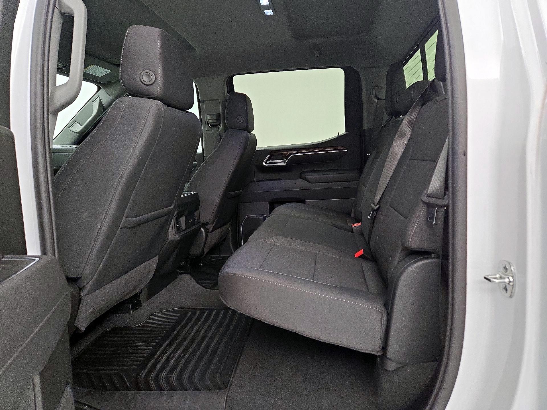 Thumbnail: 2025 Chevrolet Silverado 1500 - 20