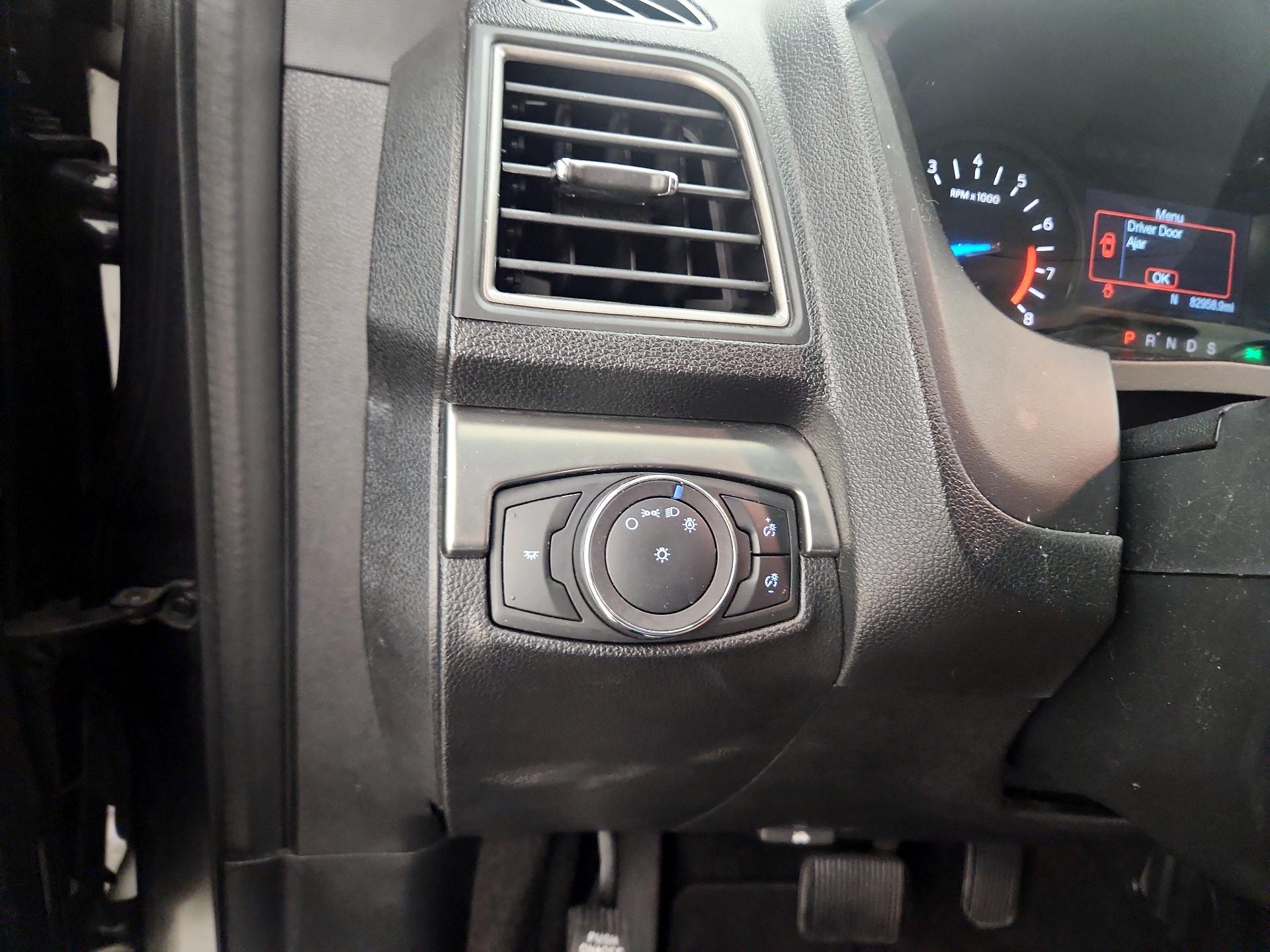 Thumbnail: 2019 Ford Explorer - 13