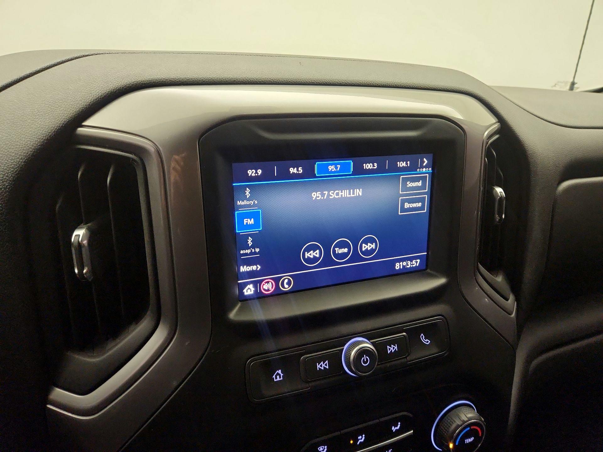 Thumbnail: 2020 Chevrolet Silverado 1500 - 15