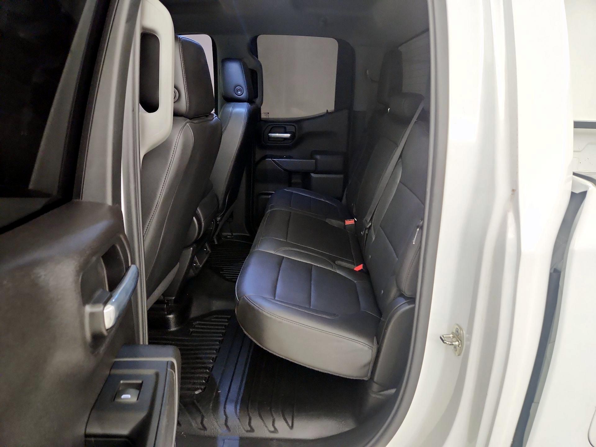 Thumbnail: 2020 Chevrolet Silverado 1500 - 19