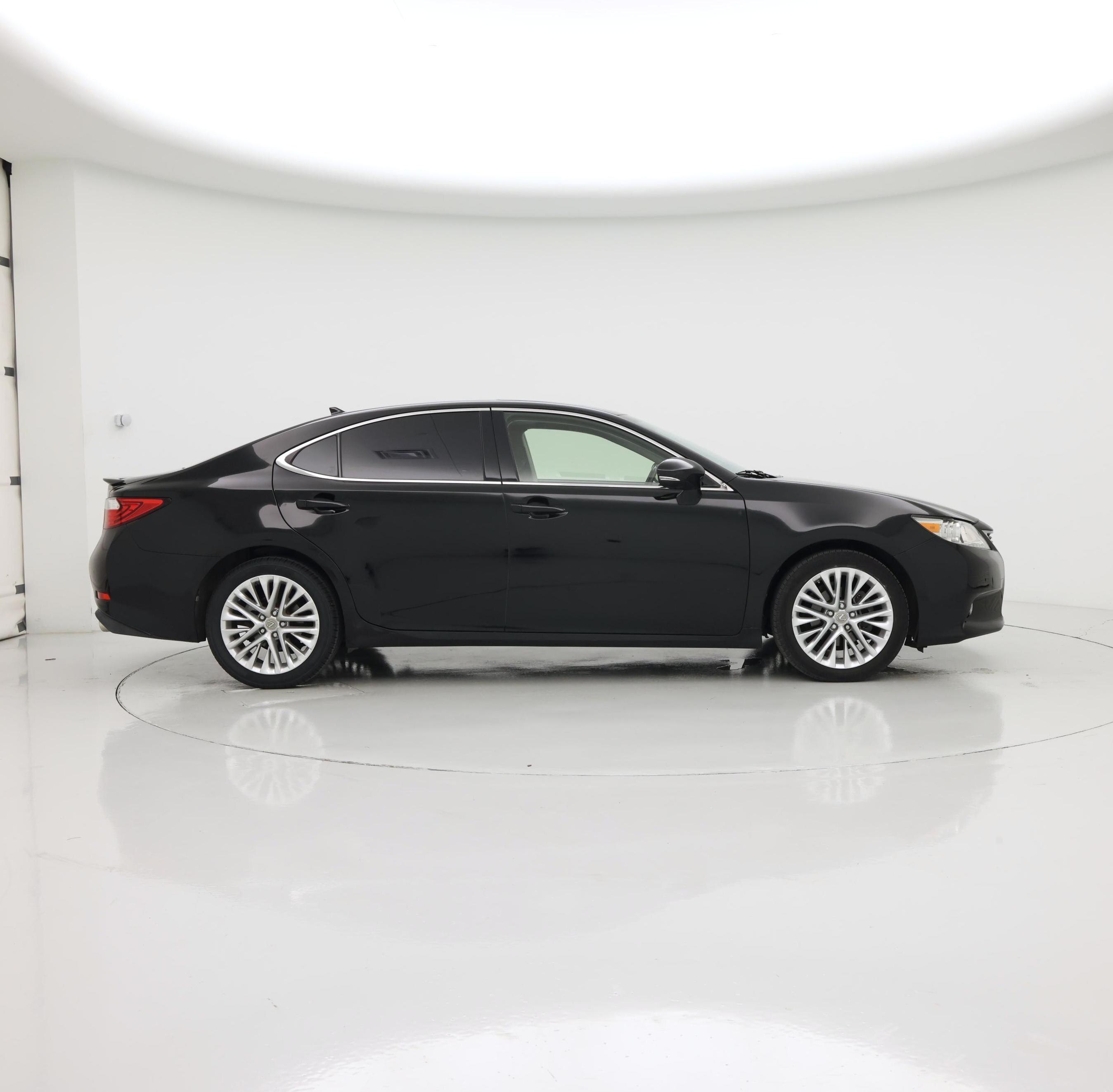 Thumbnail: 2014 Lexus ES - 7