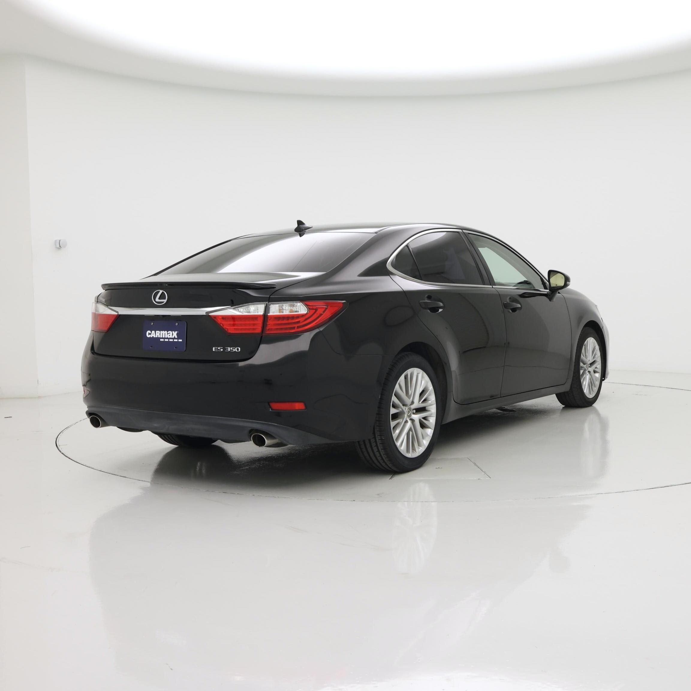 Thumbnail: 2014 Lexus ES - 8