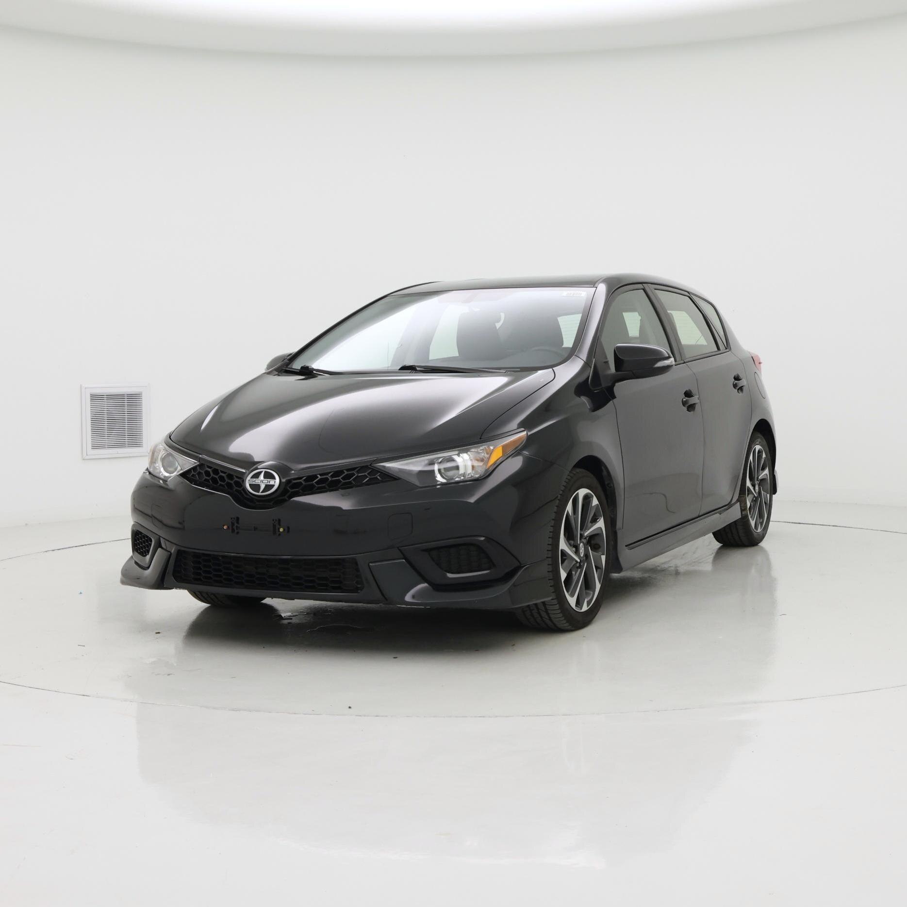 Thumbnail: 2016 Scion iM - 4