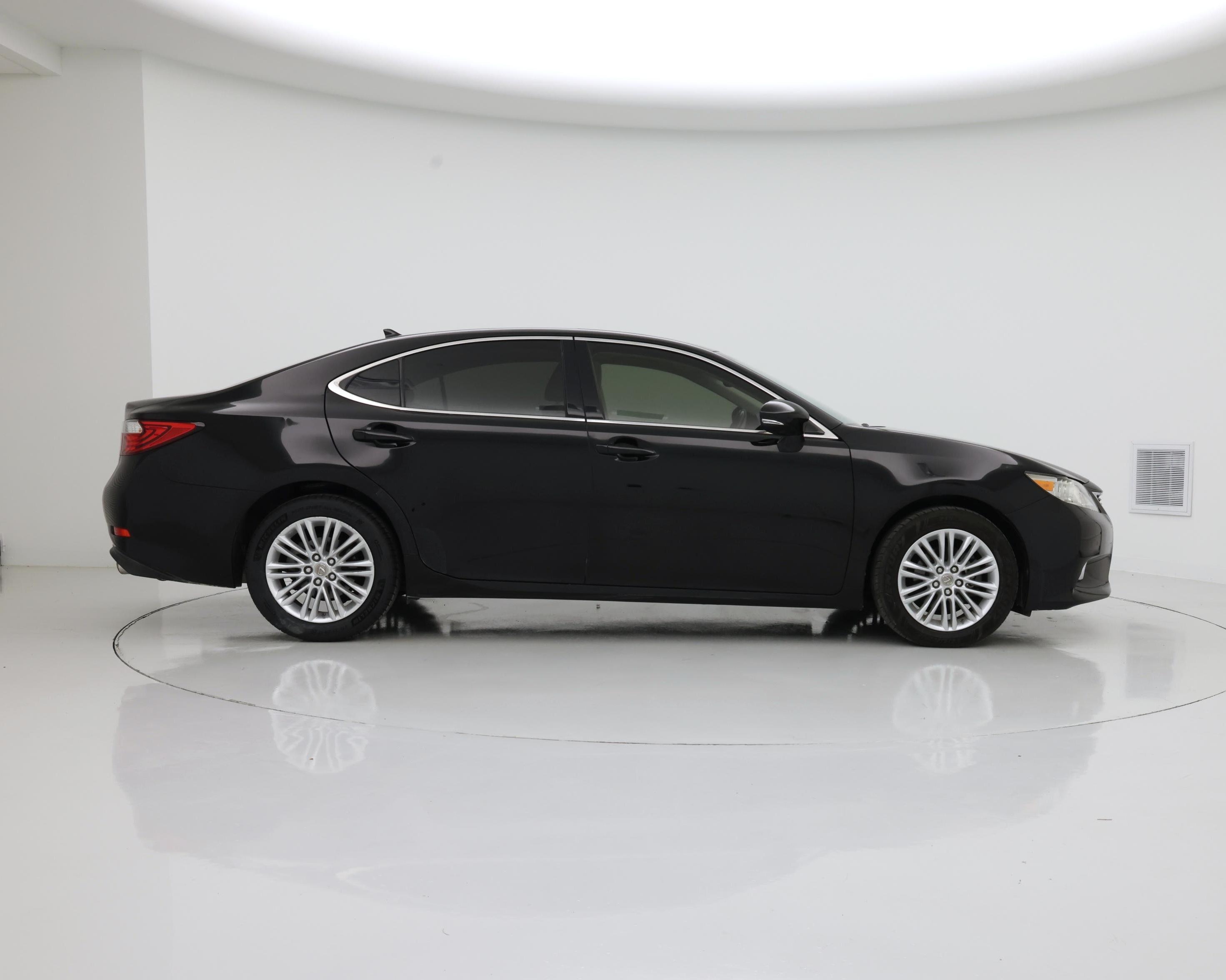 Thumbnail: 2014 Lexus ES - 7