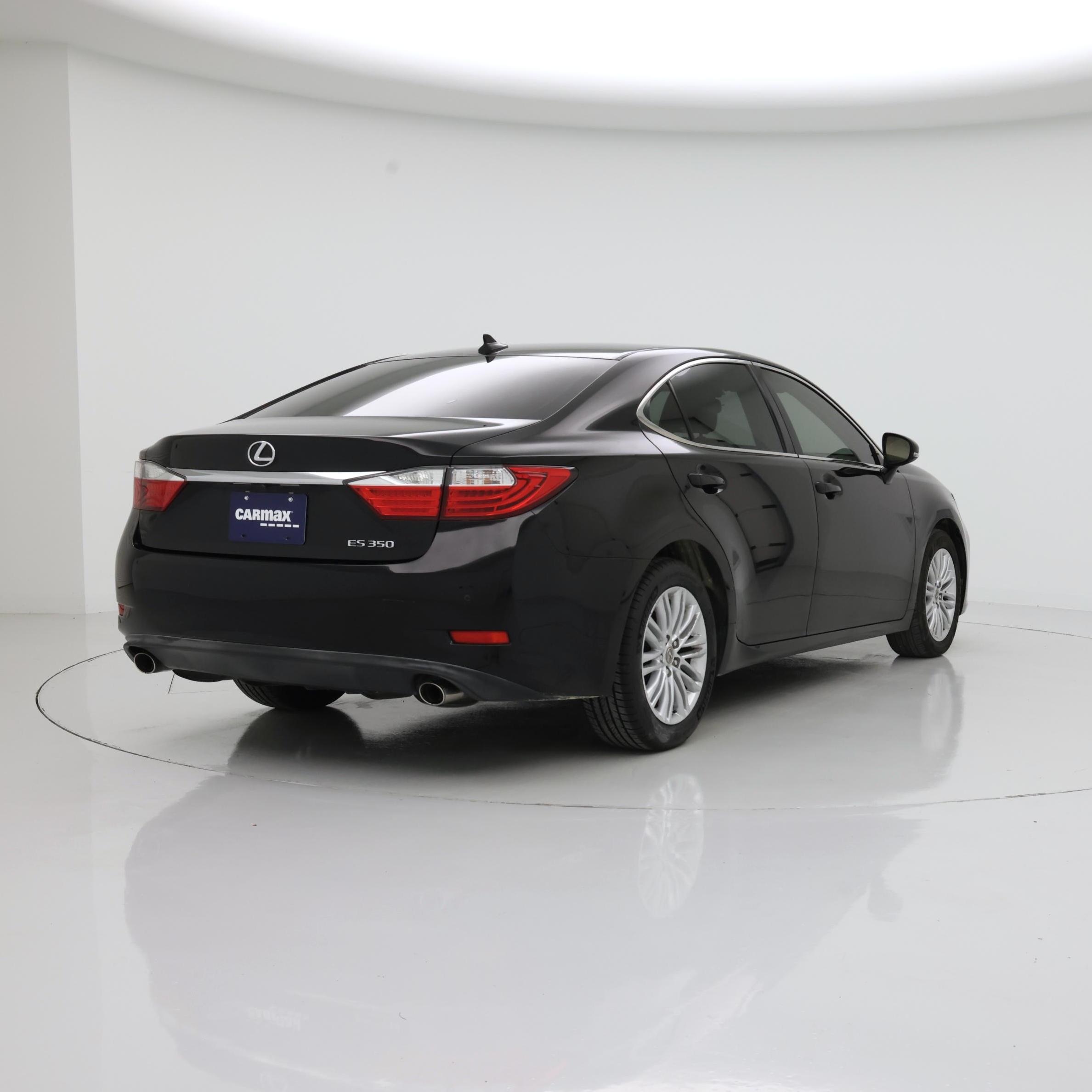 Thumbnail: 2014 Lexus ES - 8