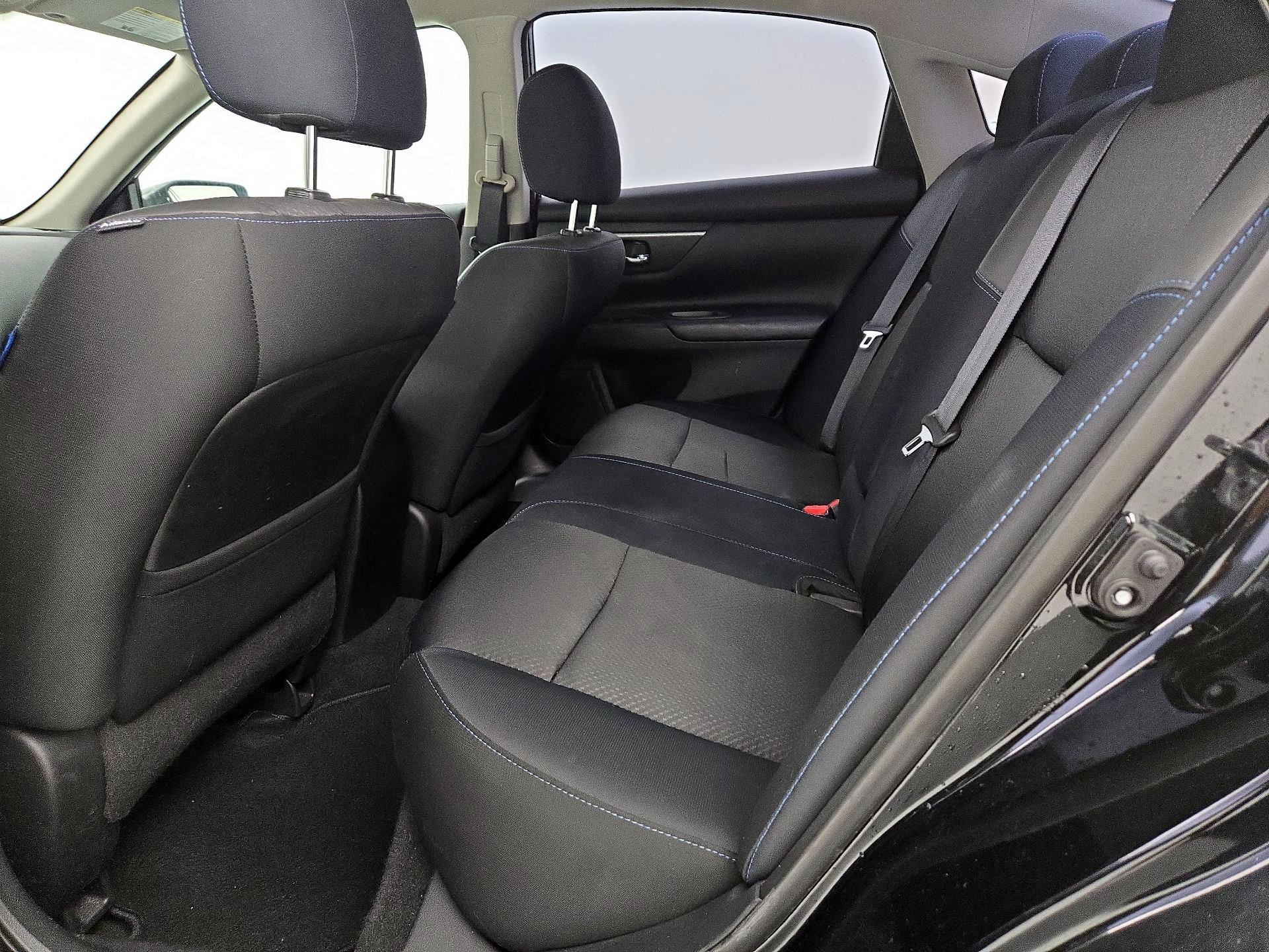 Thumbnail: 2016 Nissan Altima - 19