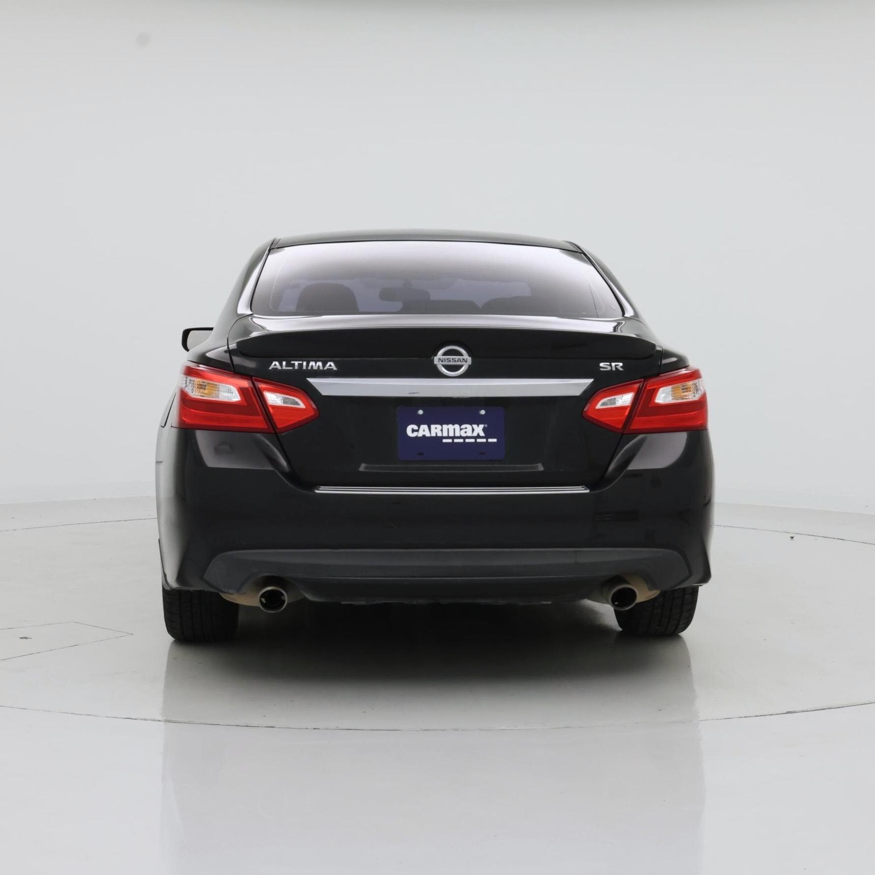 Thumbnail: 2016 Nissan Altima - 6