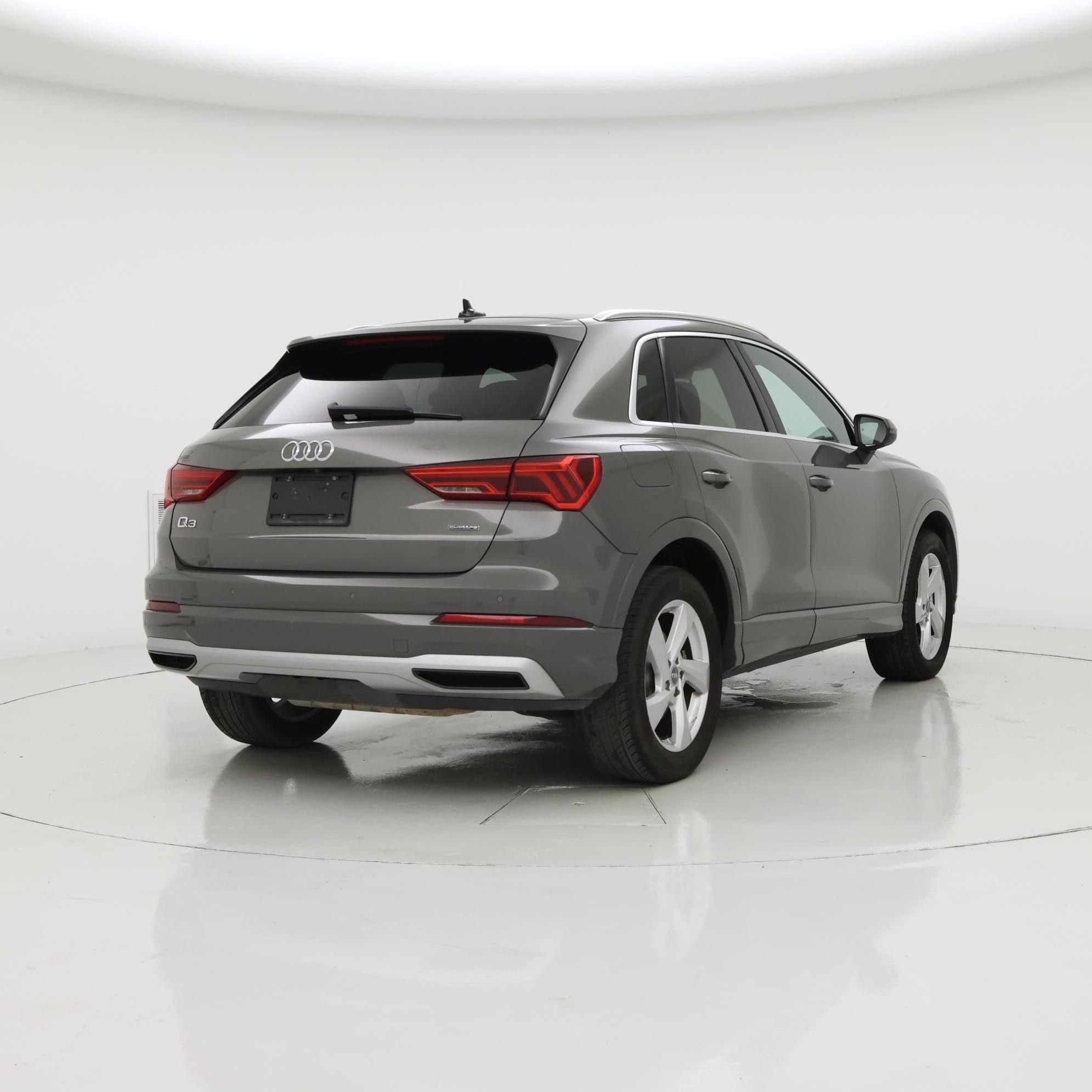Thumbnail: 2019 Audi Q3 - 8