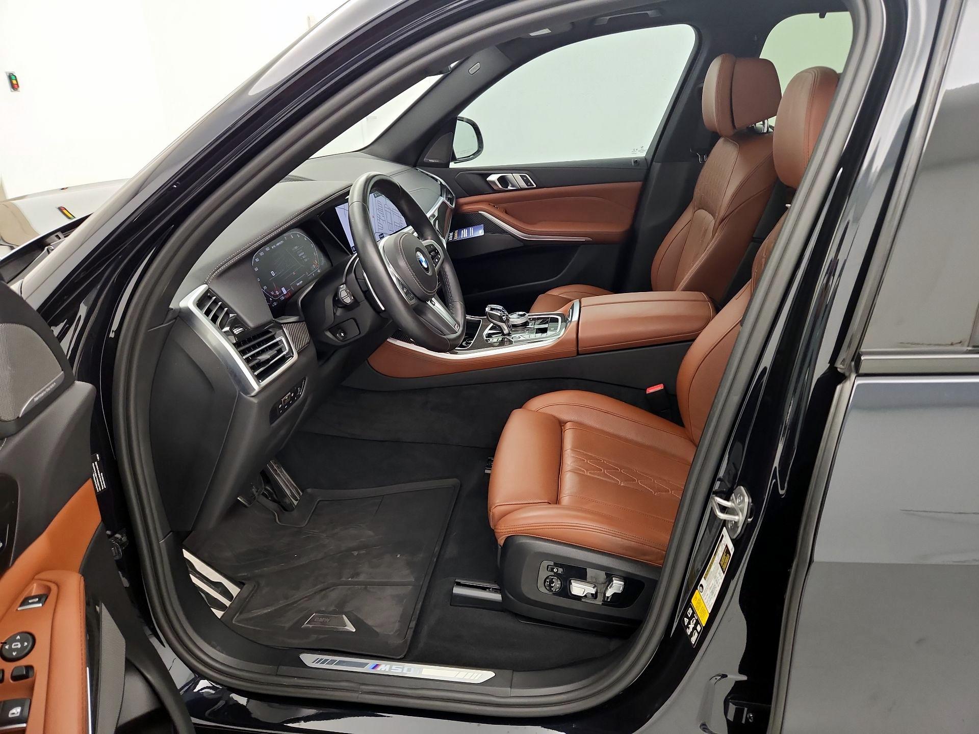 Thumbnail: 2022 BMW X5 - 11