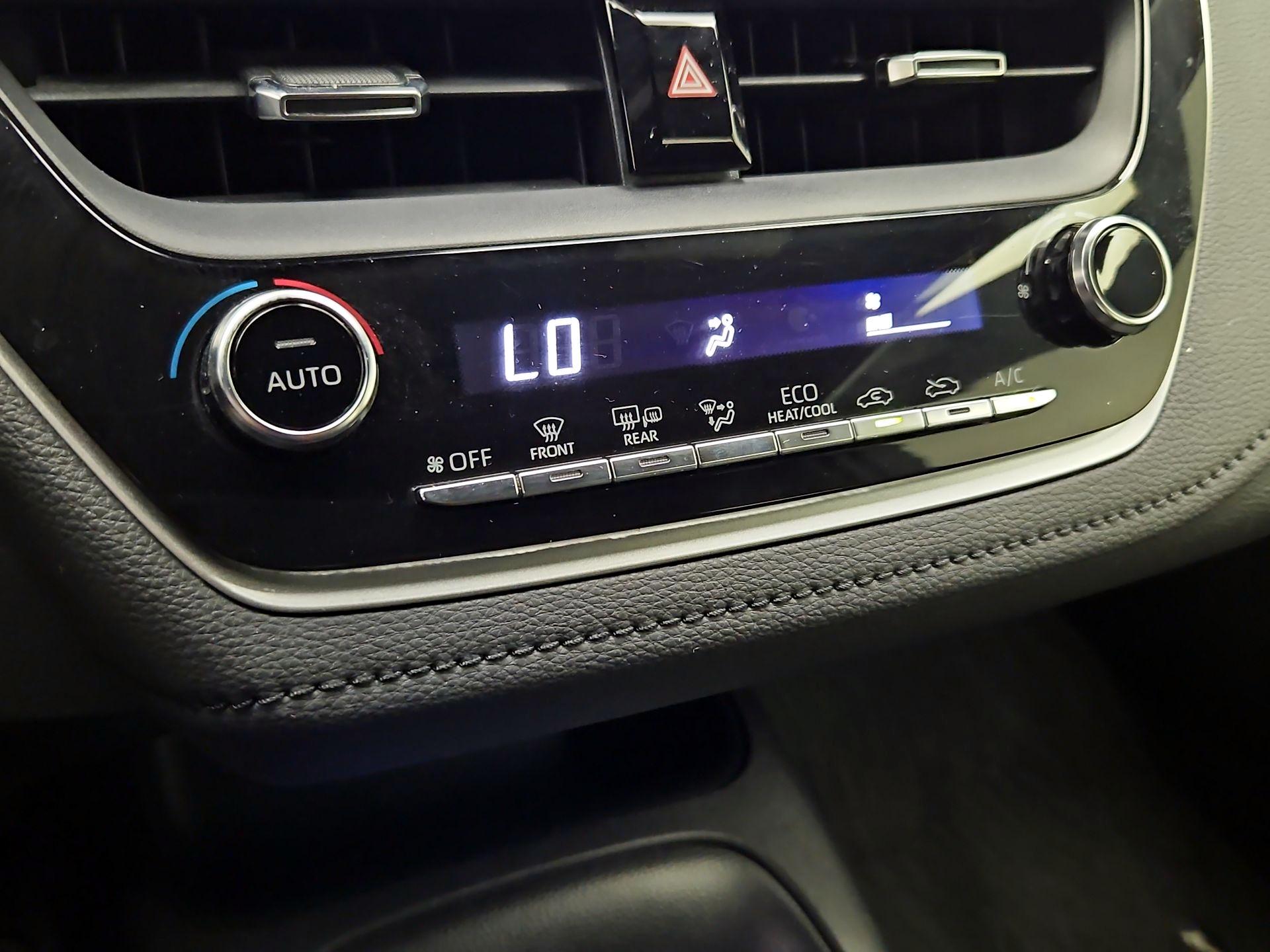 Thumbnail: 2022 Toyota Corolla - 16