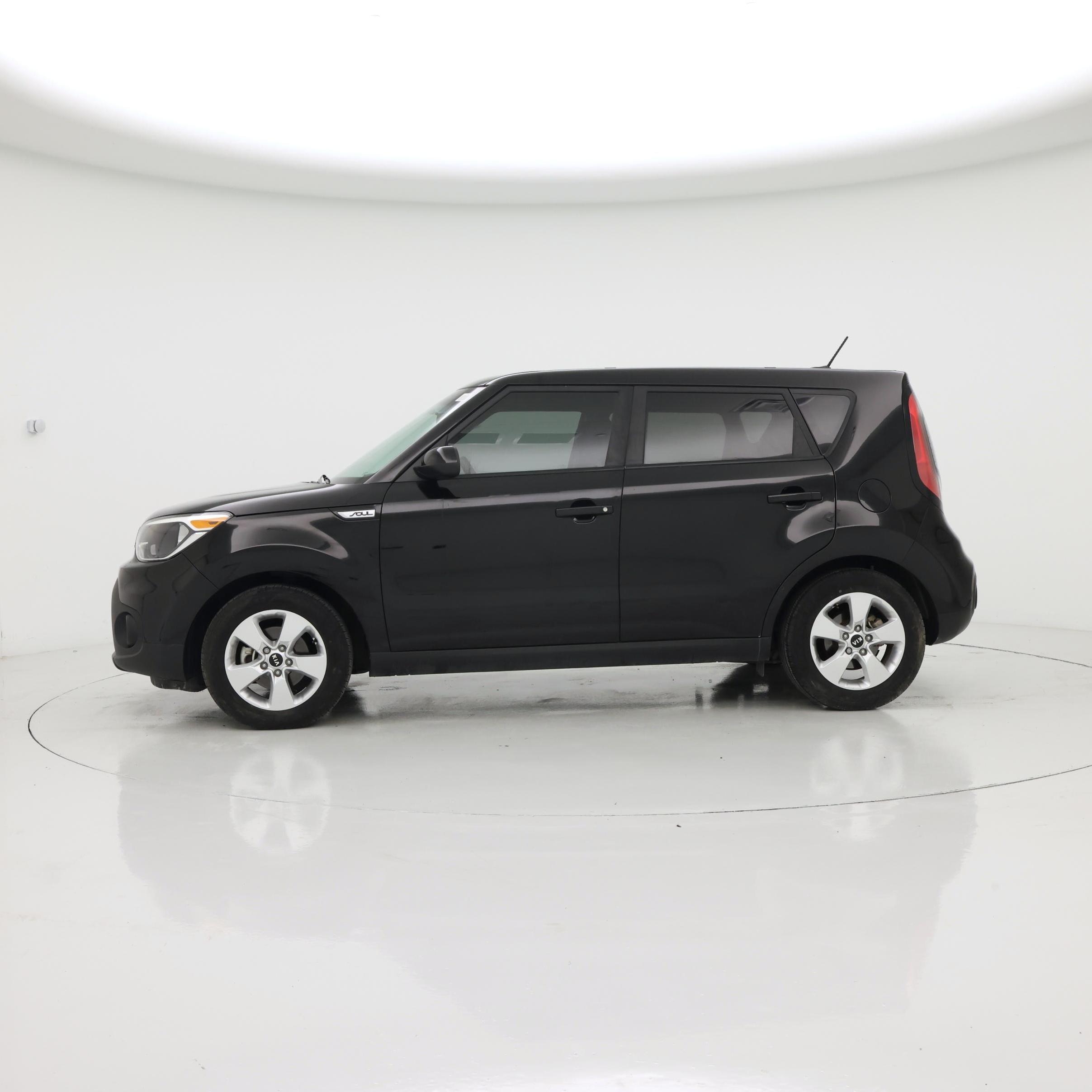 Thumbnail: 2018 Kia Soul - 3