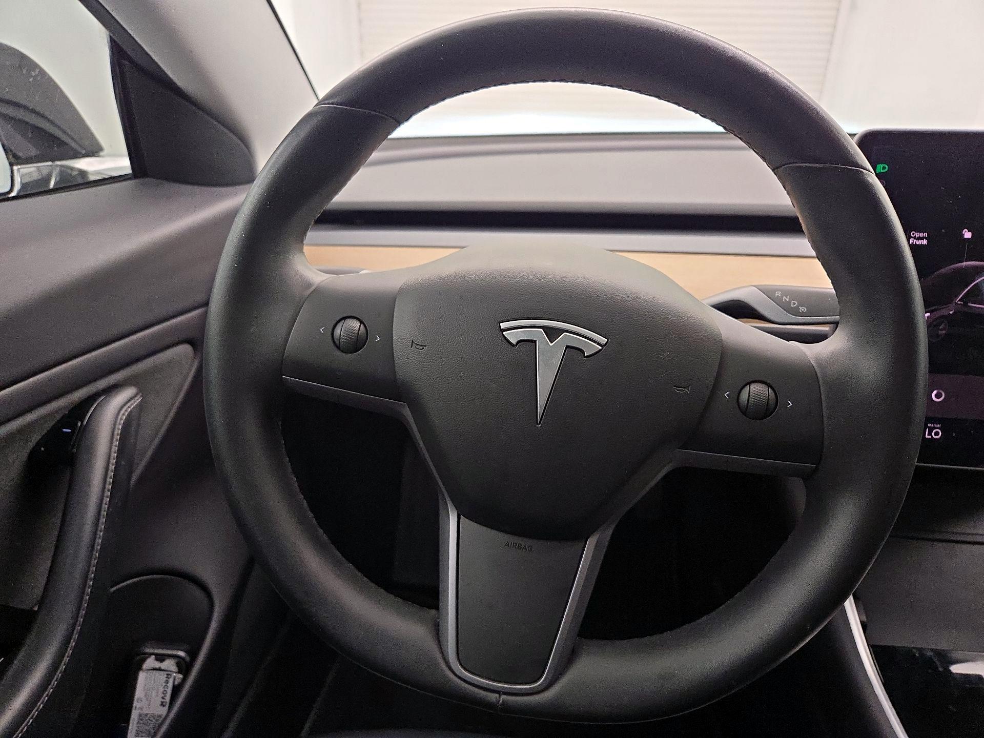 Thumbnail: 2019 Tesla Model 3 - 10