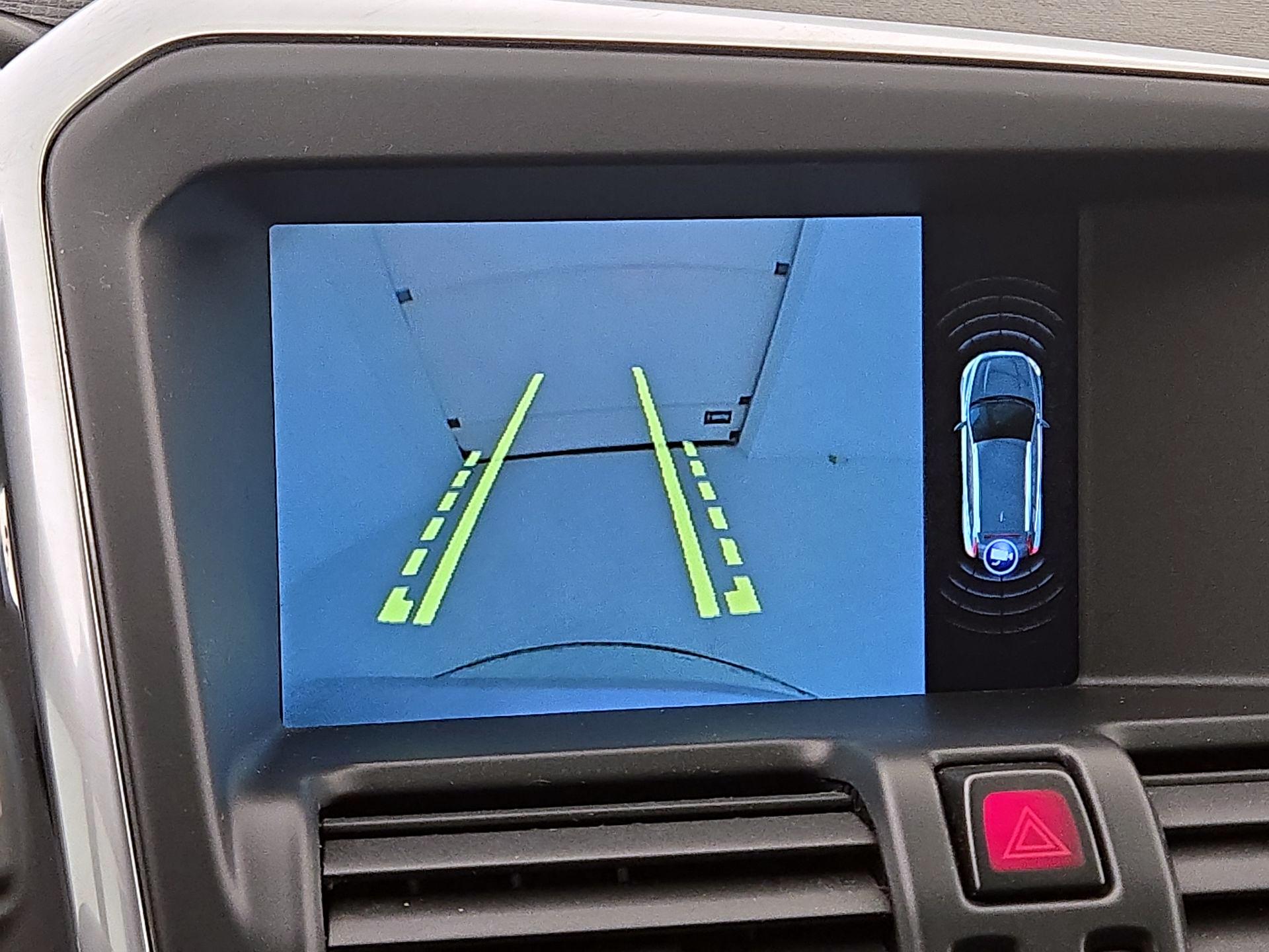 Thumbnail: 2015 Volvo XC60 - 14