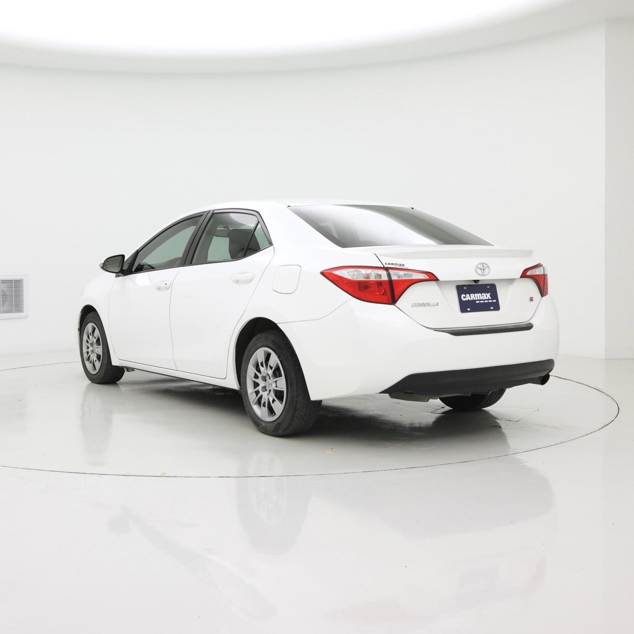 Thumbnail: 2016 Toyota Corolla - 2