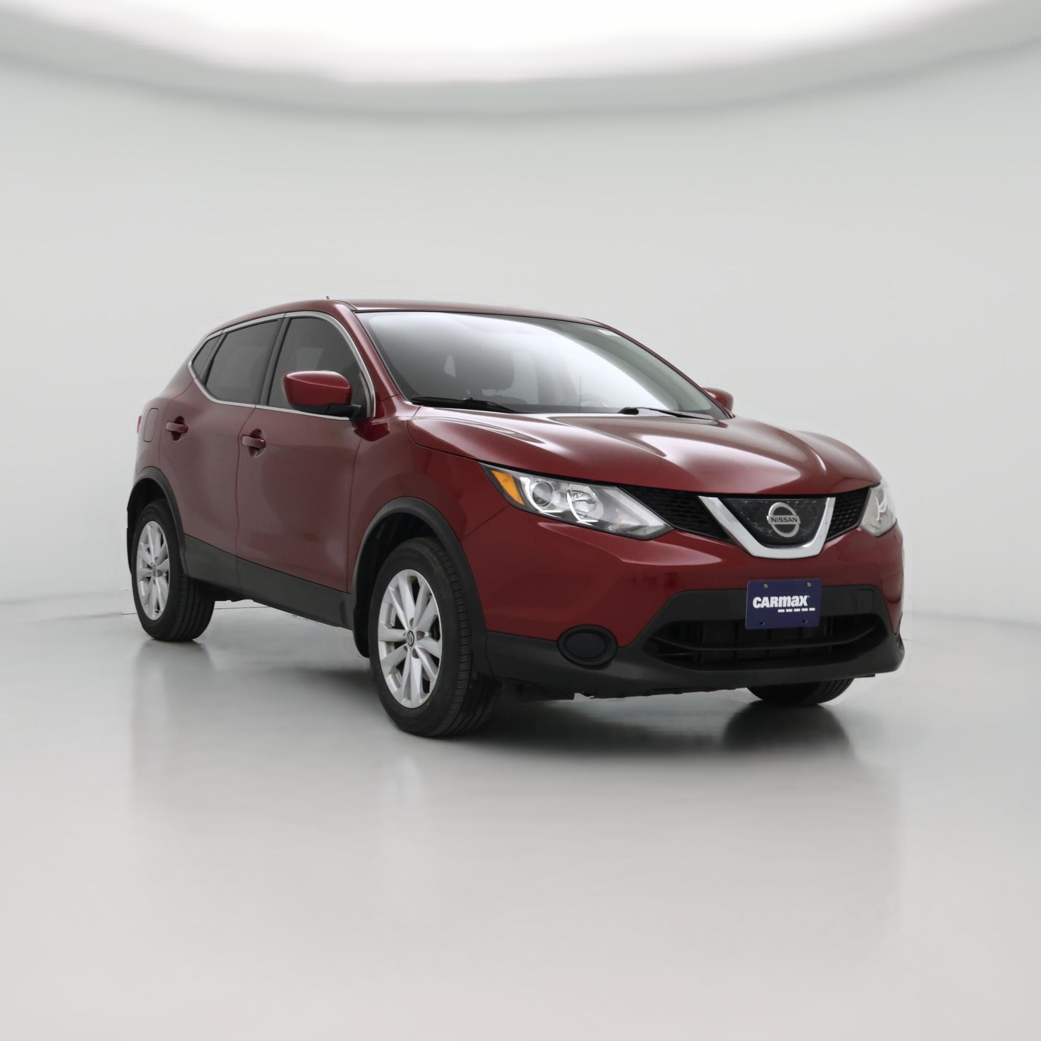 Thumbnail: 2019 Nissan Rogue Sport - 1