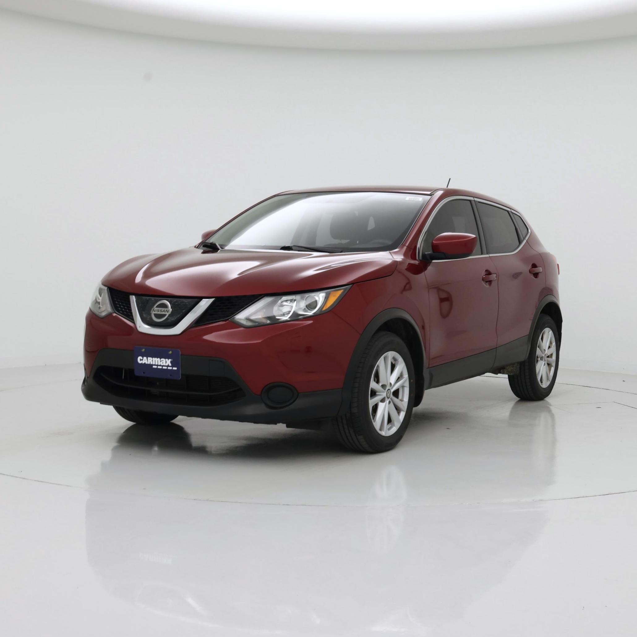 Thumbnail: 2019 Nissan Rogue Sport - 4