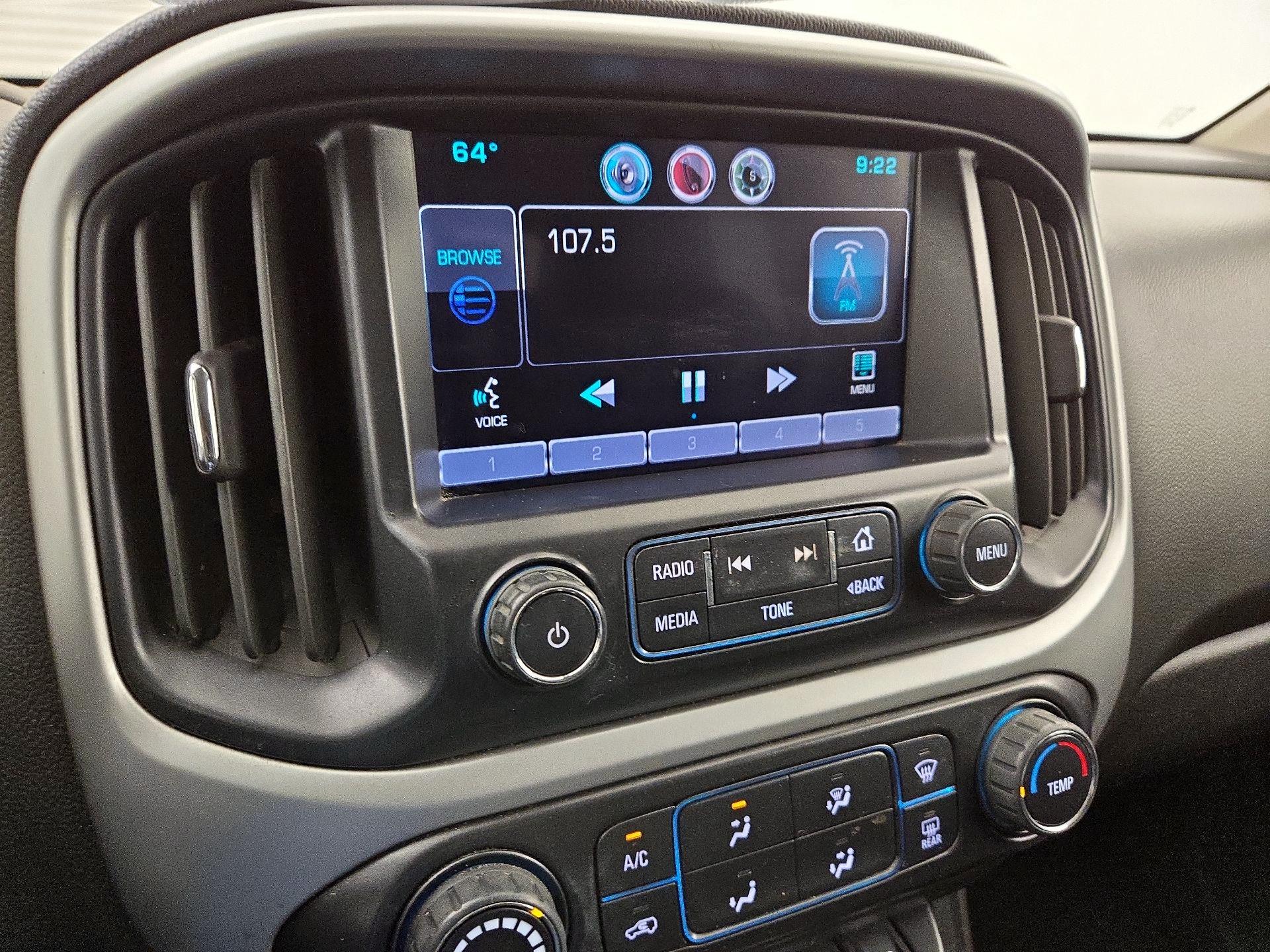 Thumbnail: 2015 Chevrolet Colorado - 15