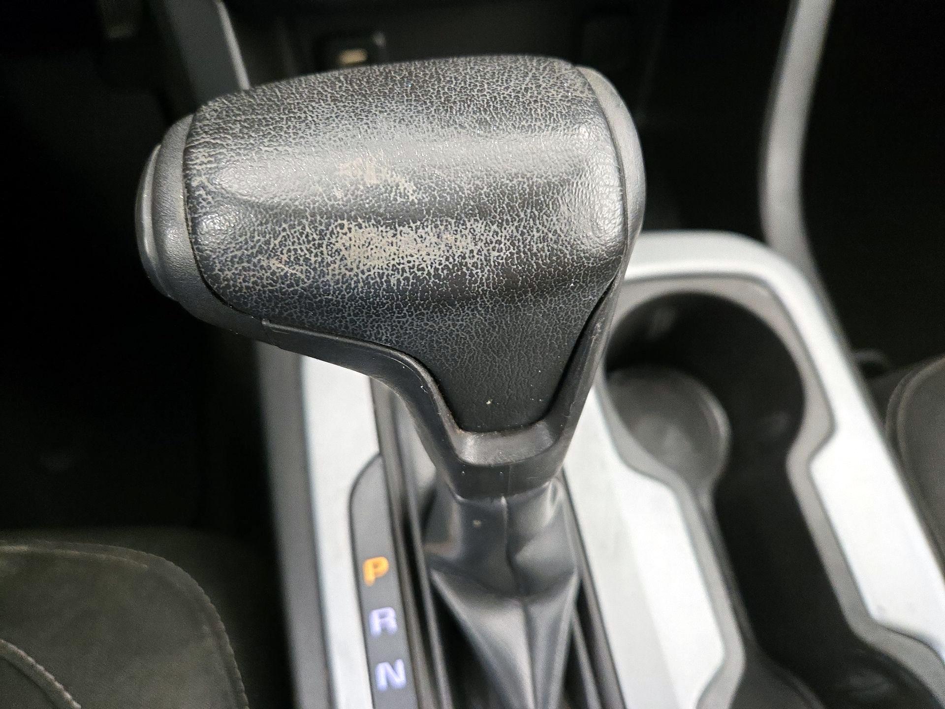 Thumbnail: 2015 Chevrolet Colorado - 17