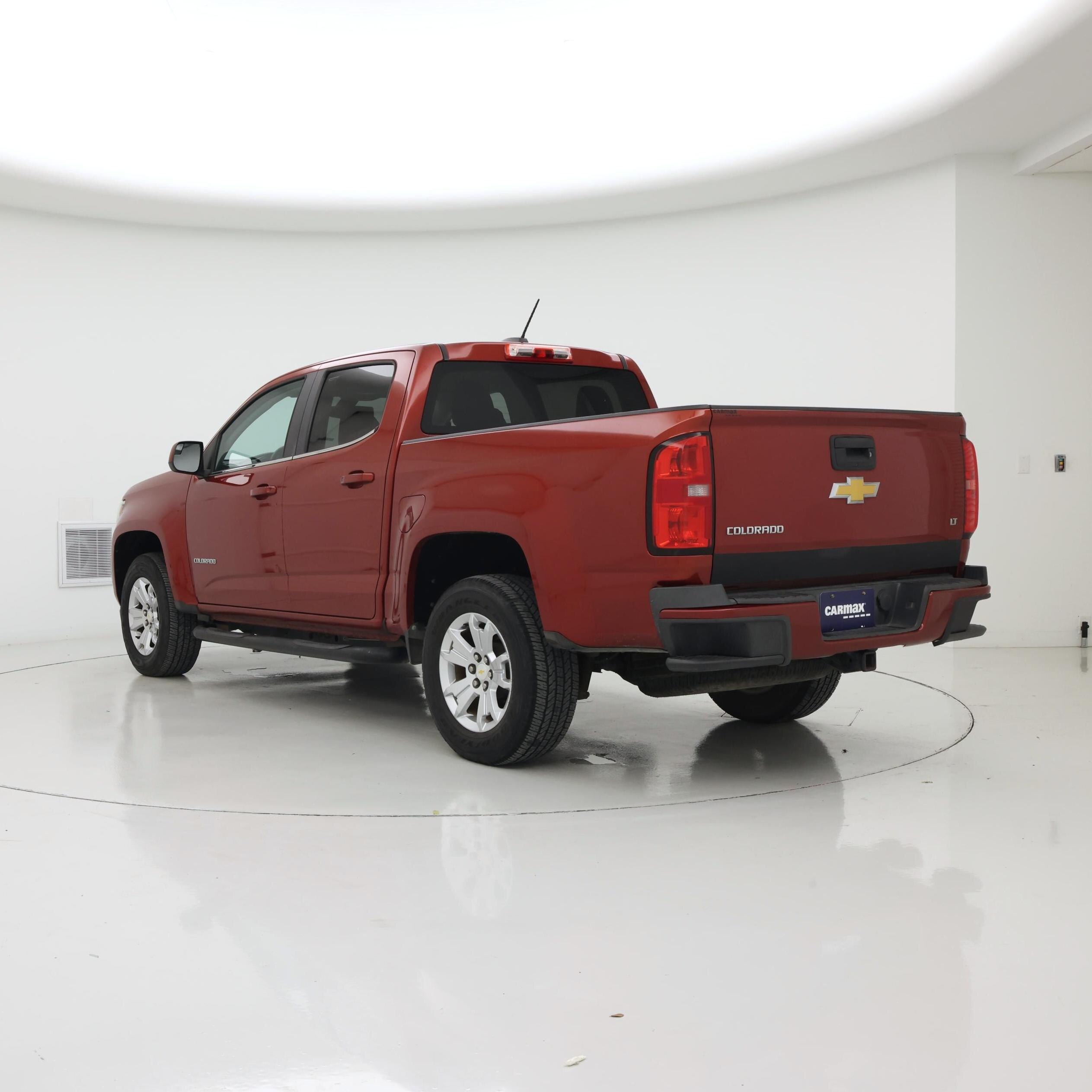 Thumbnail: 2015 Chevrolet Colorado - 2
