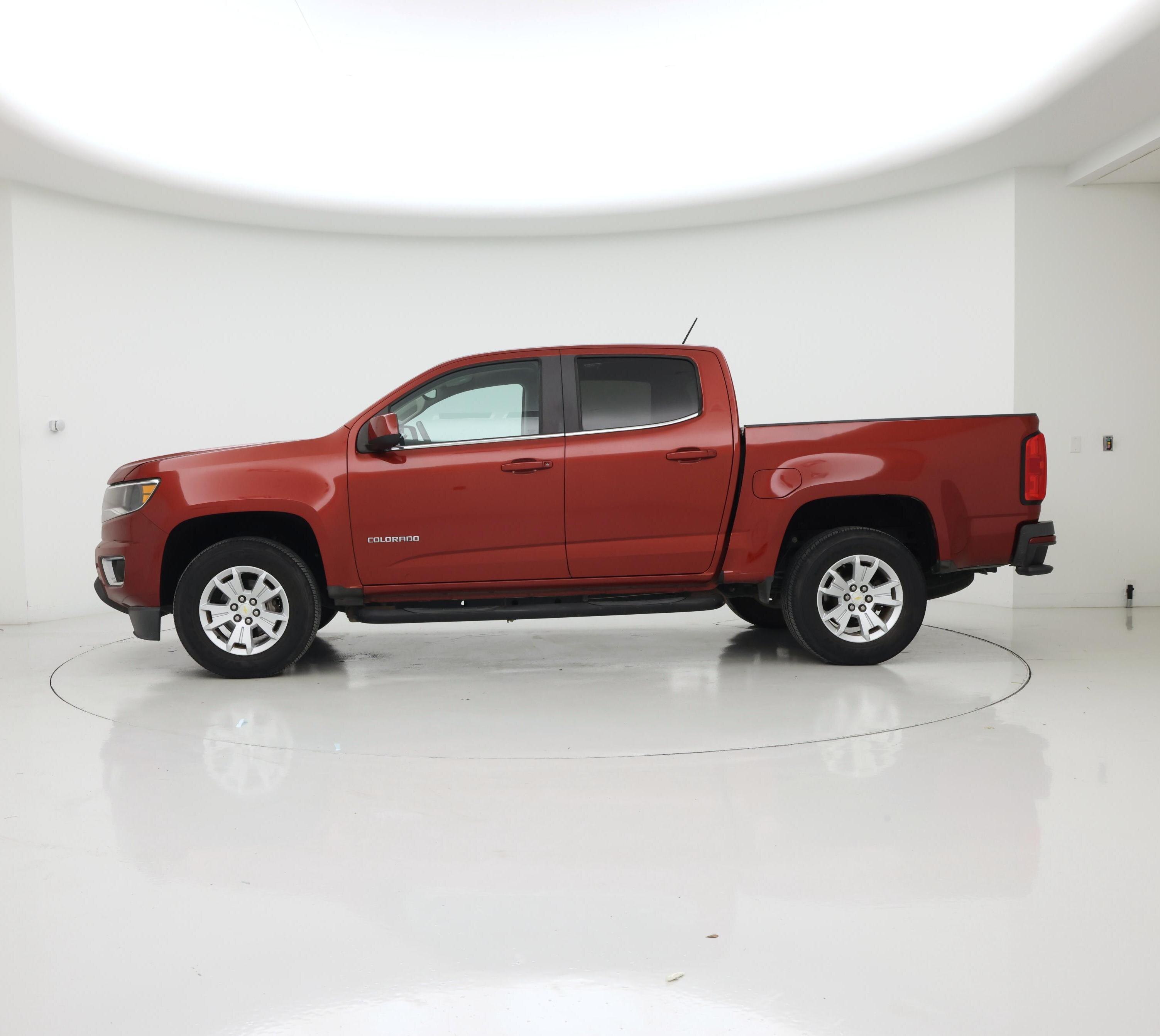 Thumbnail: 2015 Chevrolet Colorado - 3