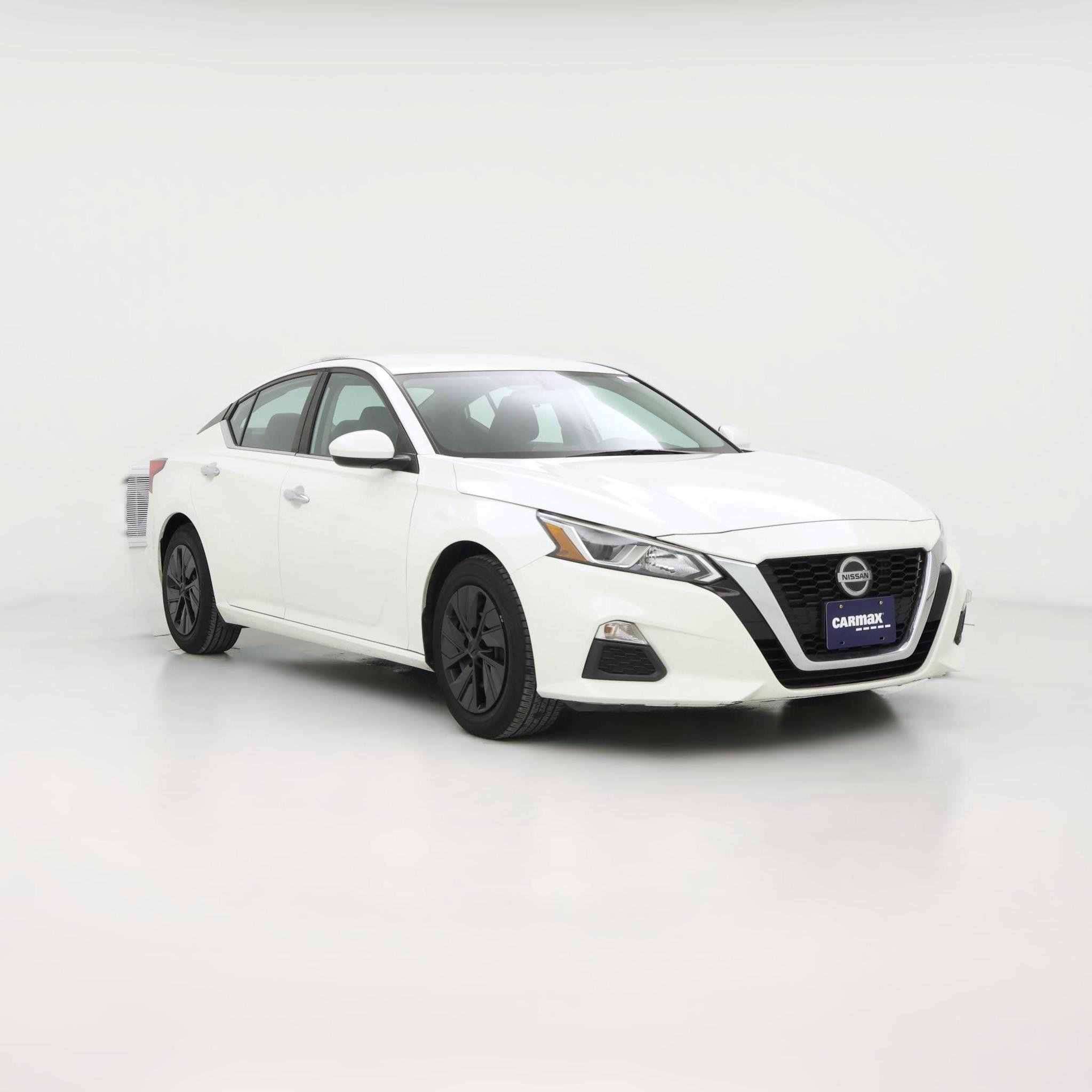 Thumbnail: 2019 Nissan Altima - 1