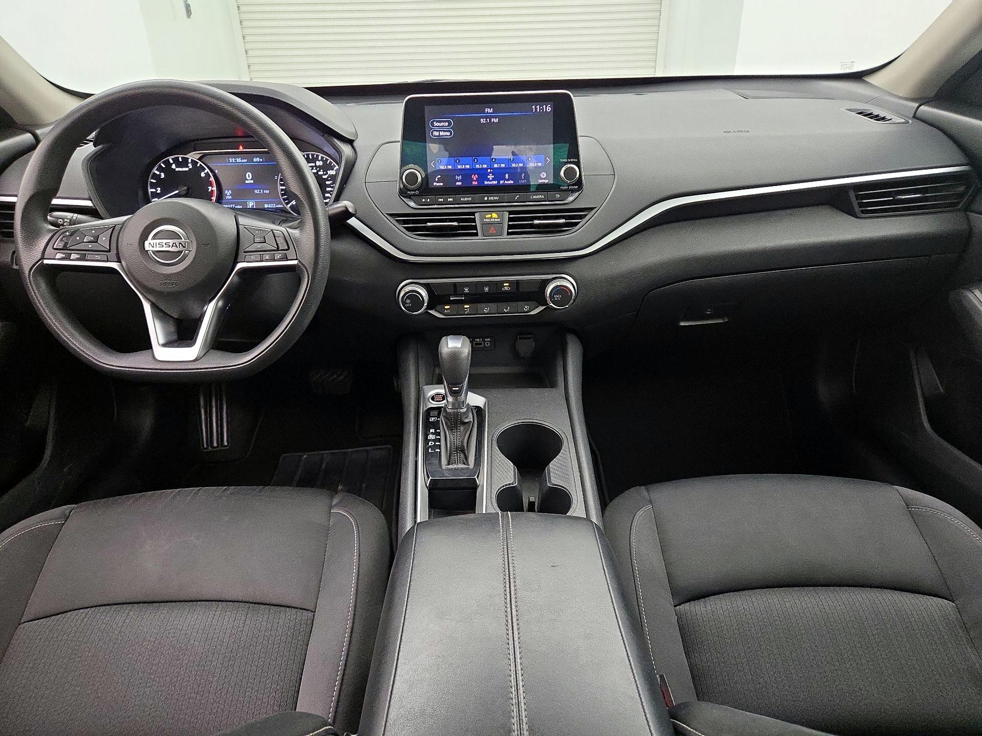 Thumbnail: 2019 Nissan Altima - 9
