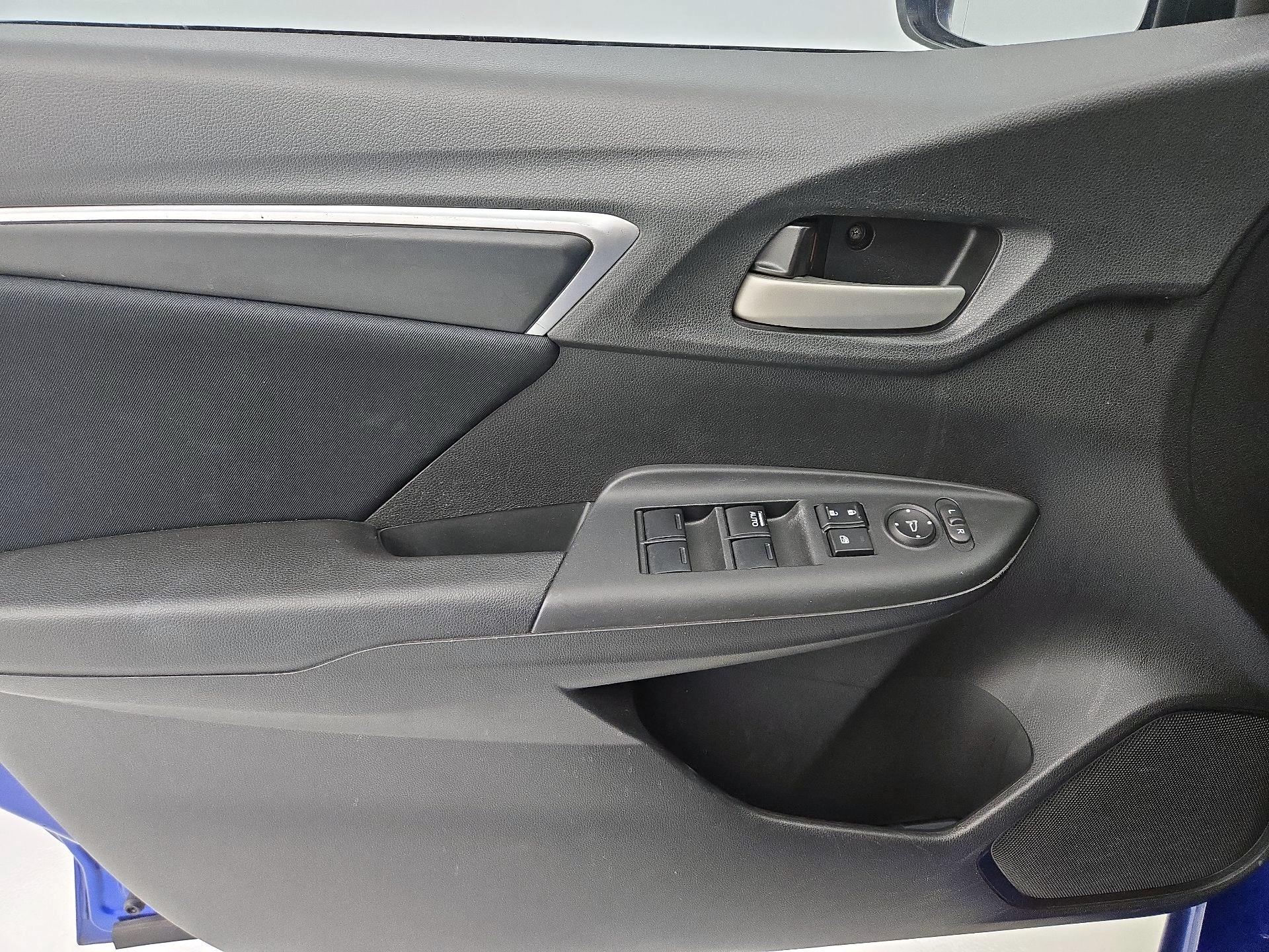 Thumbnail: 2016 Honda Fit - 12