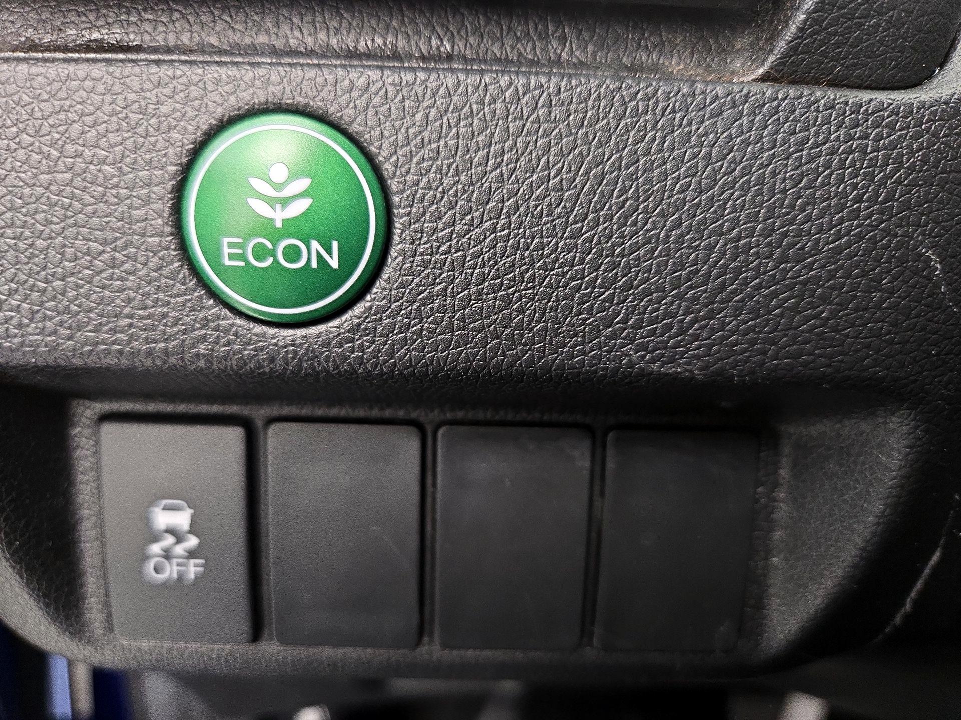 Thumbnail: 2016 Honda Fit - 13