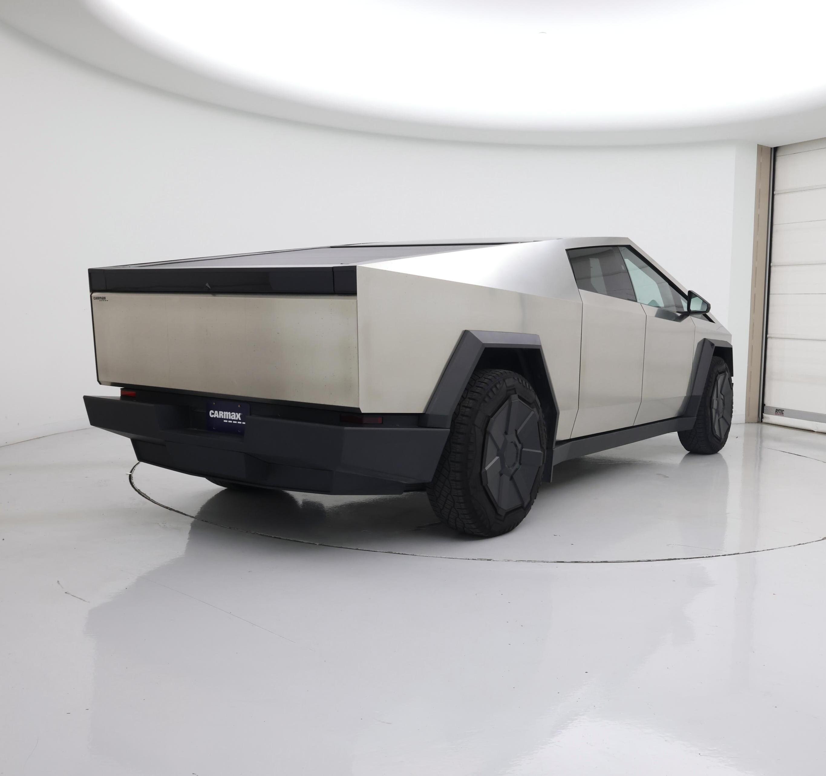 Thumbnail: 2024 Tesla Cybertruck - 8