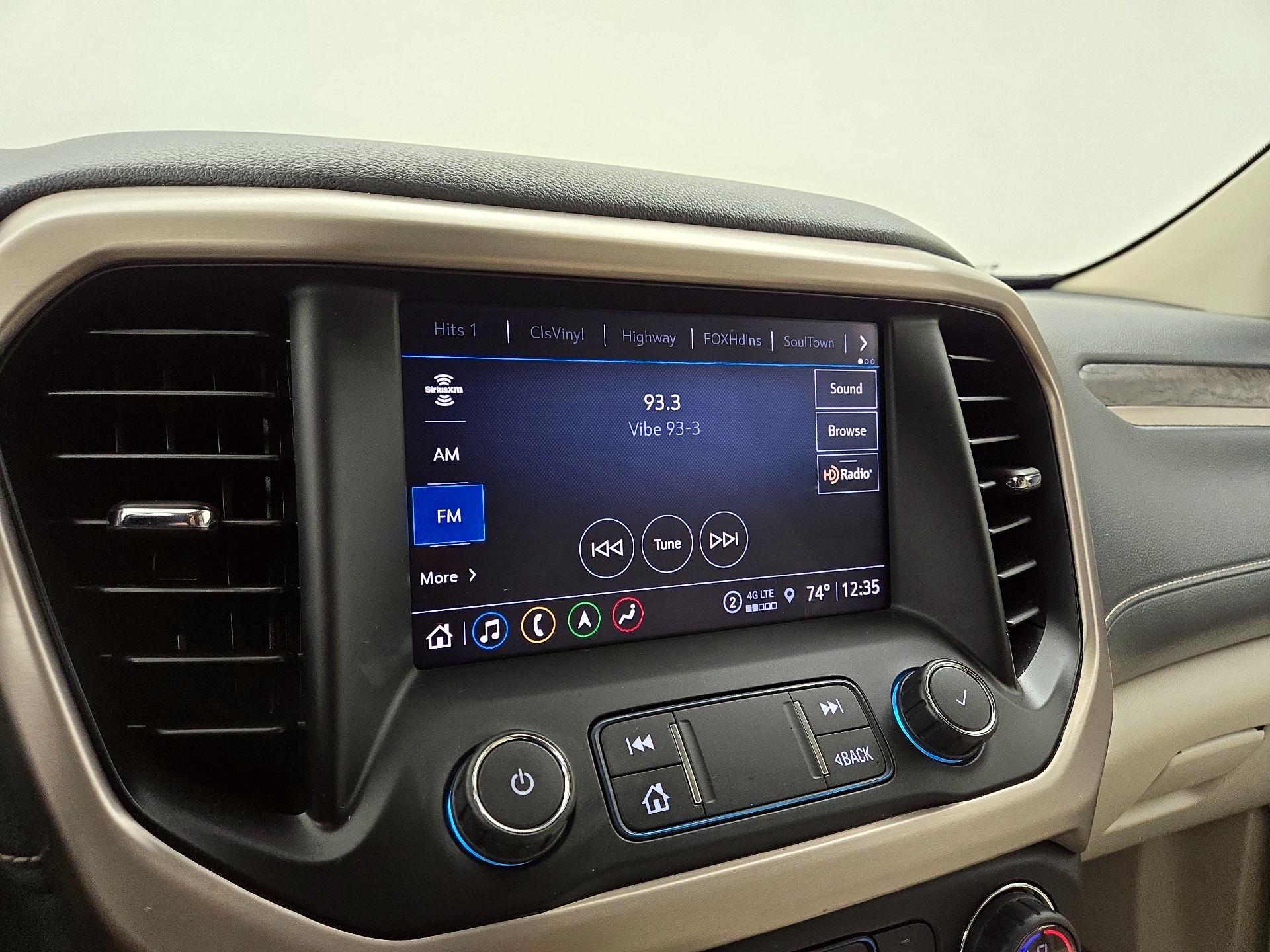 Thumbnail: 2021 GMC Acadia - 16