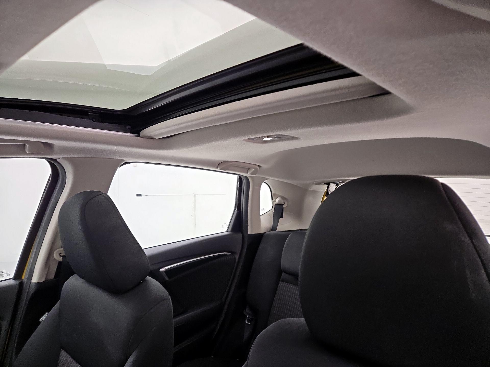 Thumbnail: 2019 Honda Fit - 19