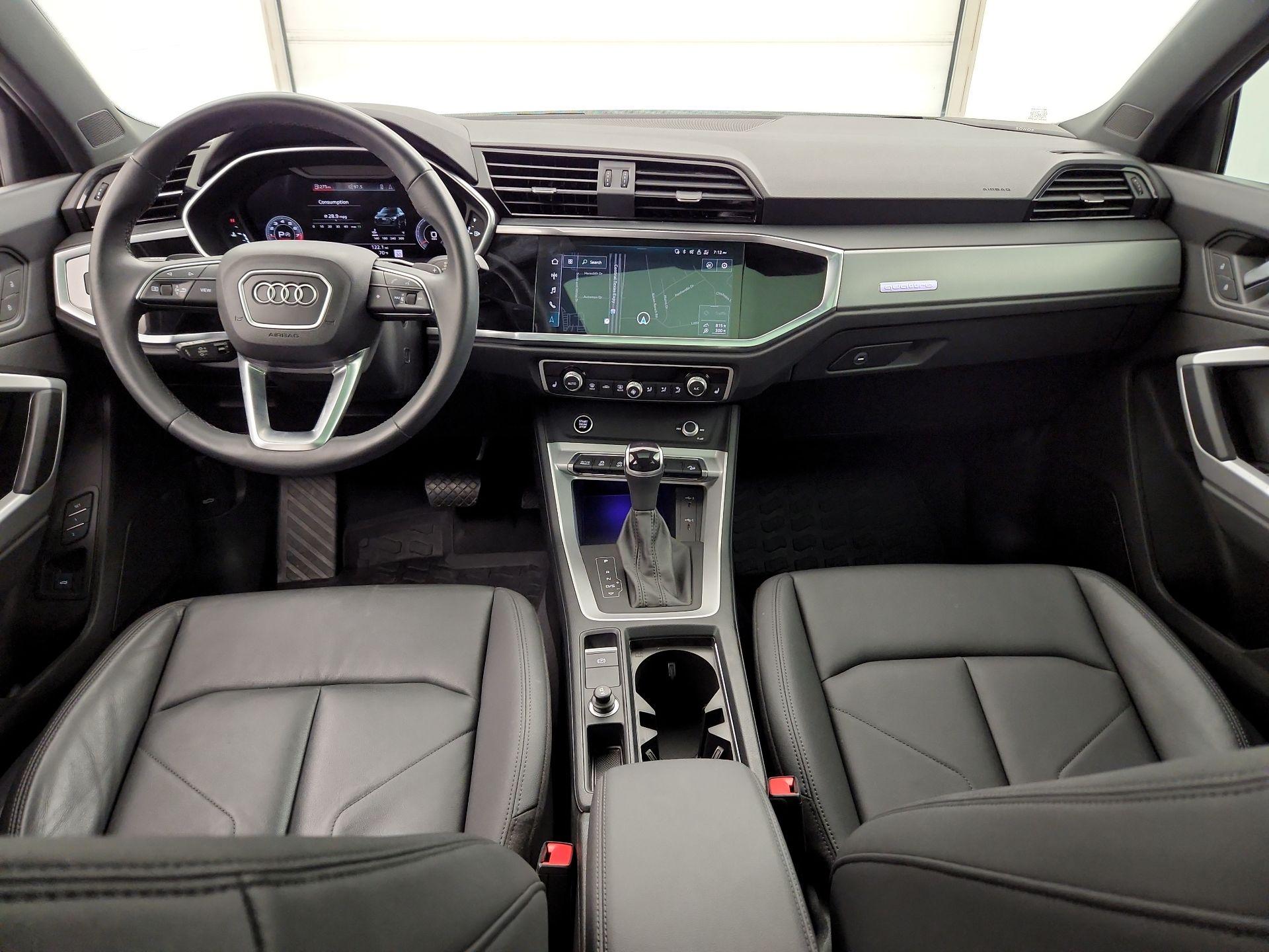 Thumbnail: 2022 Audi Q3 - 9