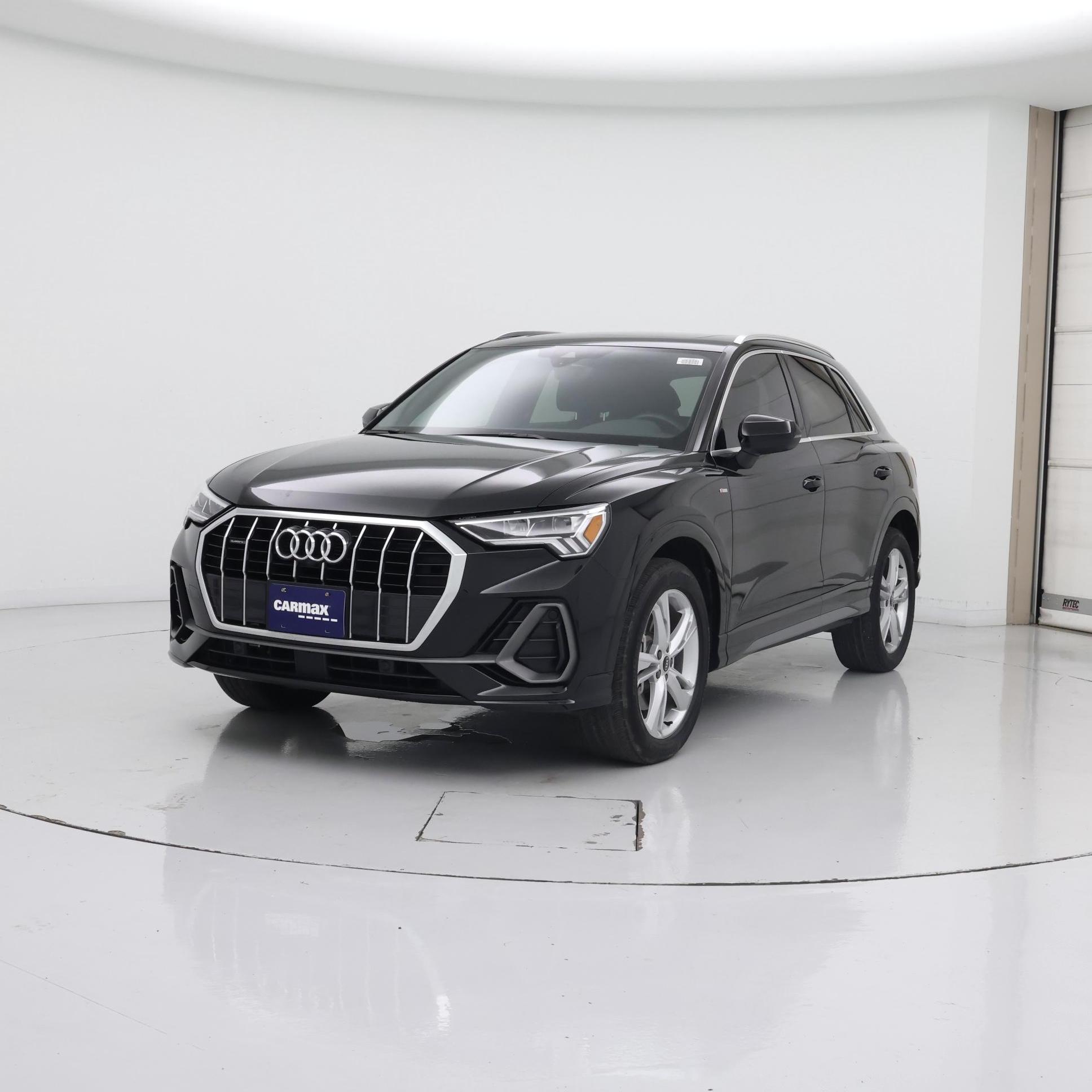 Thumbnail: 2022 Audi Q3 - 4