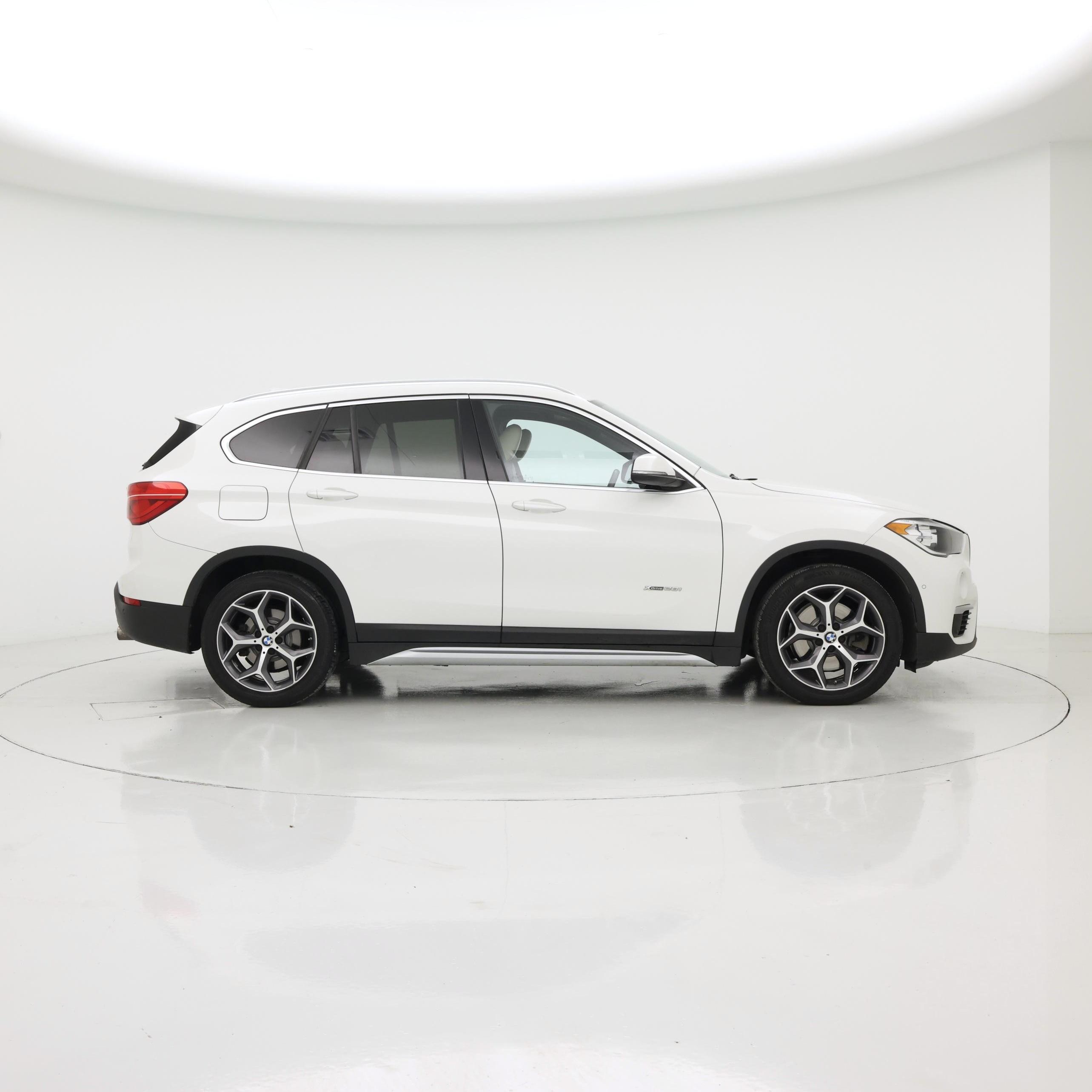 Thumbnail: 2018 BMW X1 - 7
