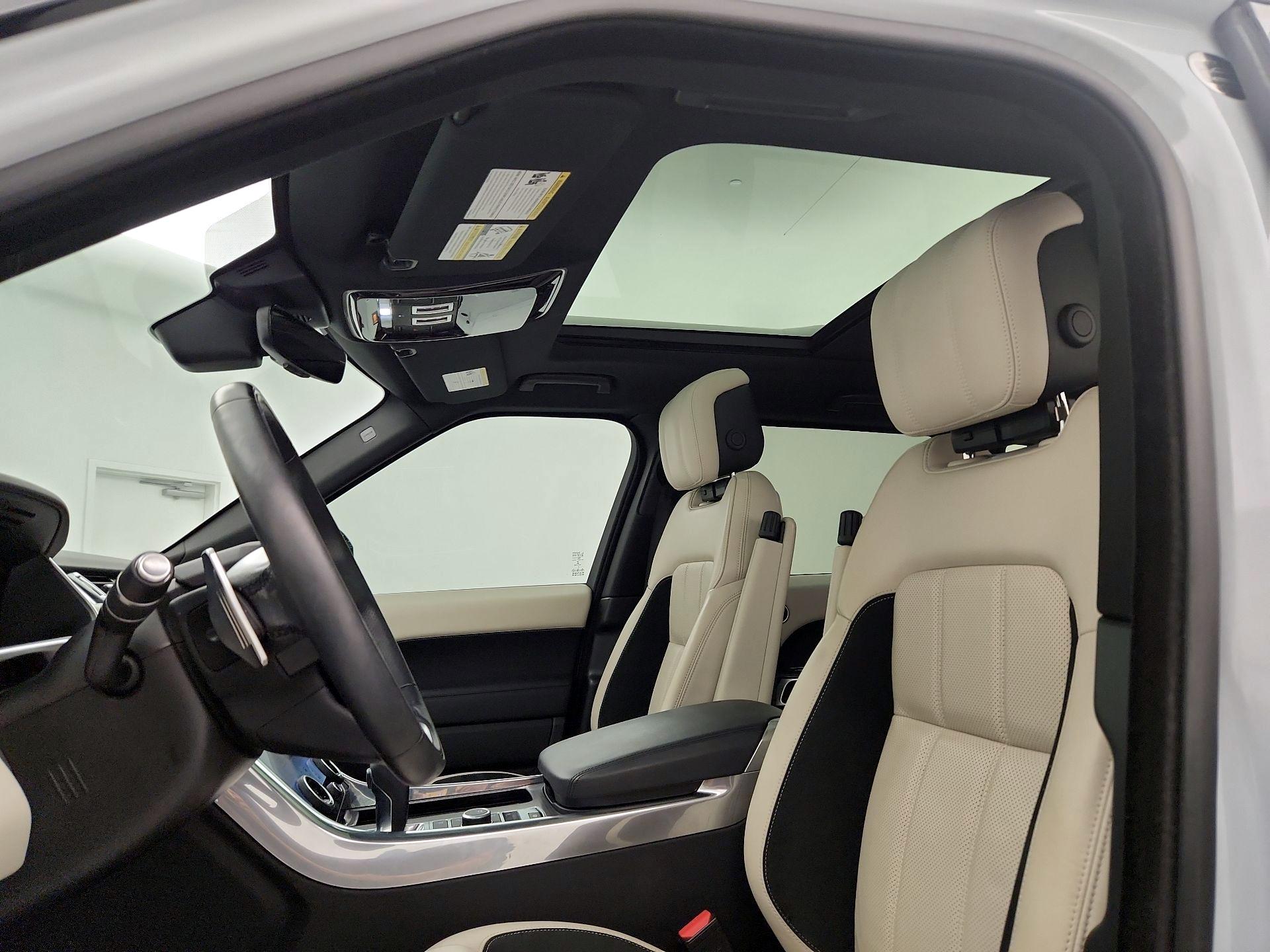 Thumbnail: 2022 Land Rover Range Rover Sport - 20