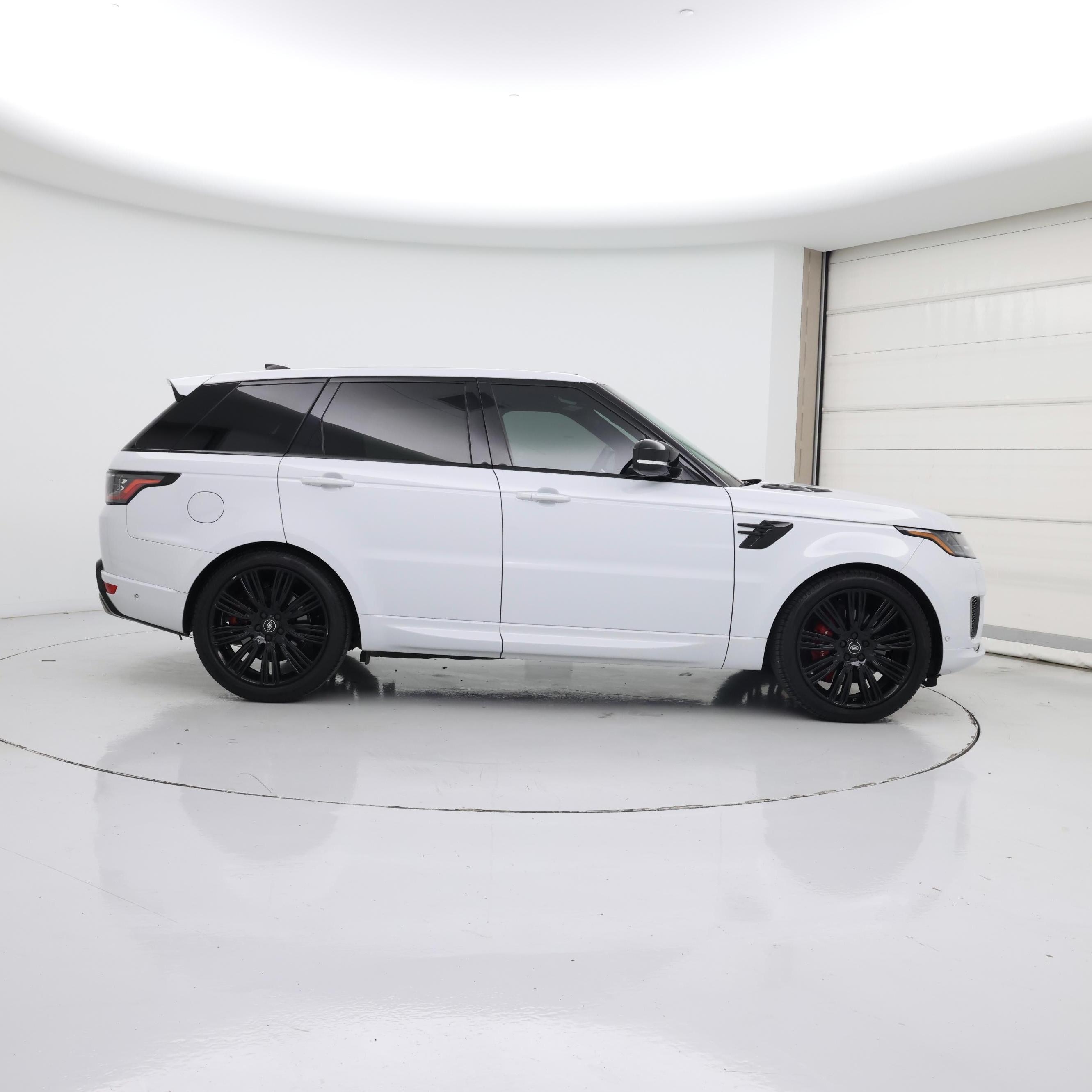 Thumbnail: 2022 Land Rover Range Rover Sport - 7