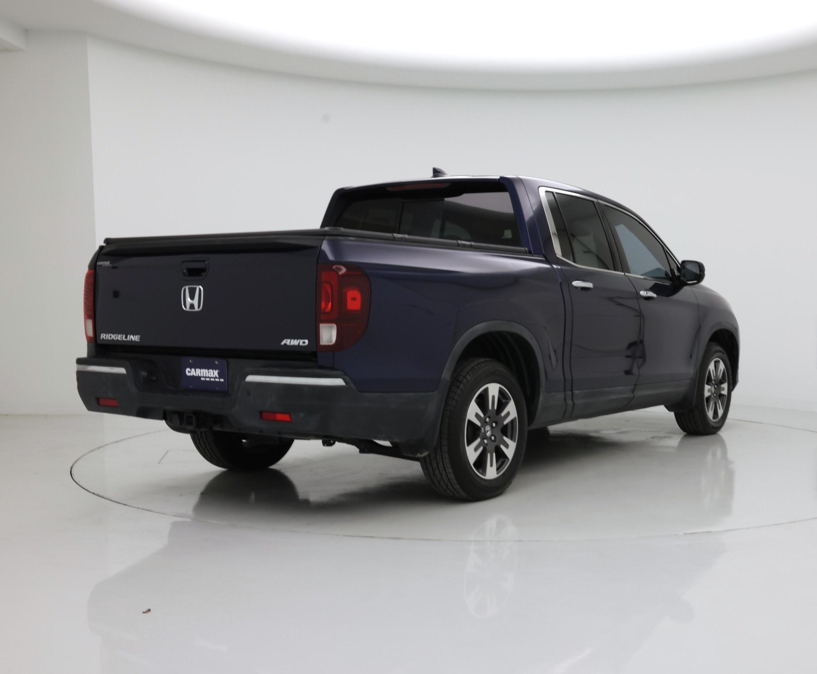 Thumbnail: 2017 Honda Ridgeline - 8