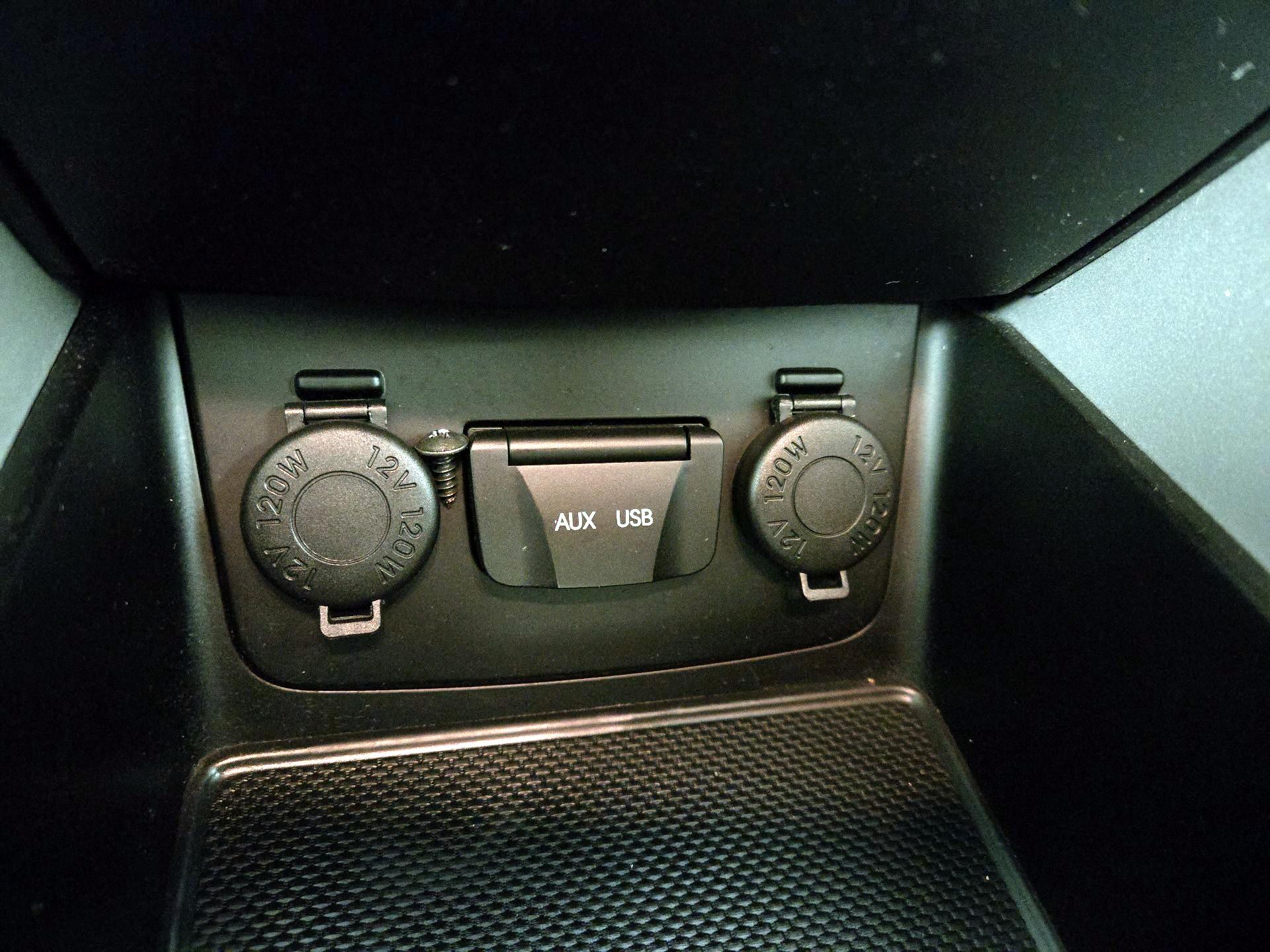 Thumbnail: 2014 Hyundai Sonata - 18