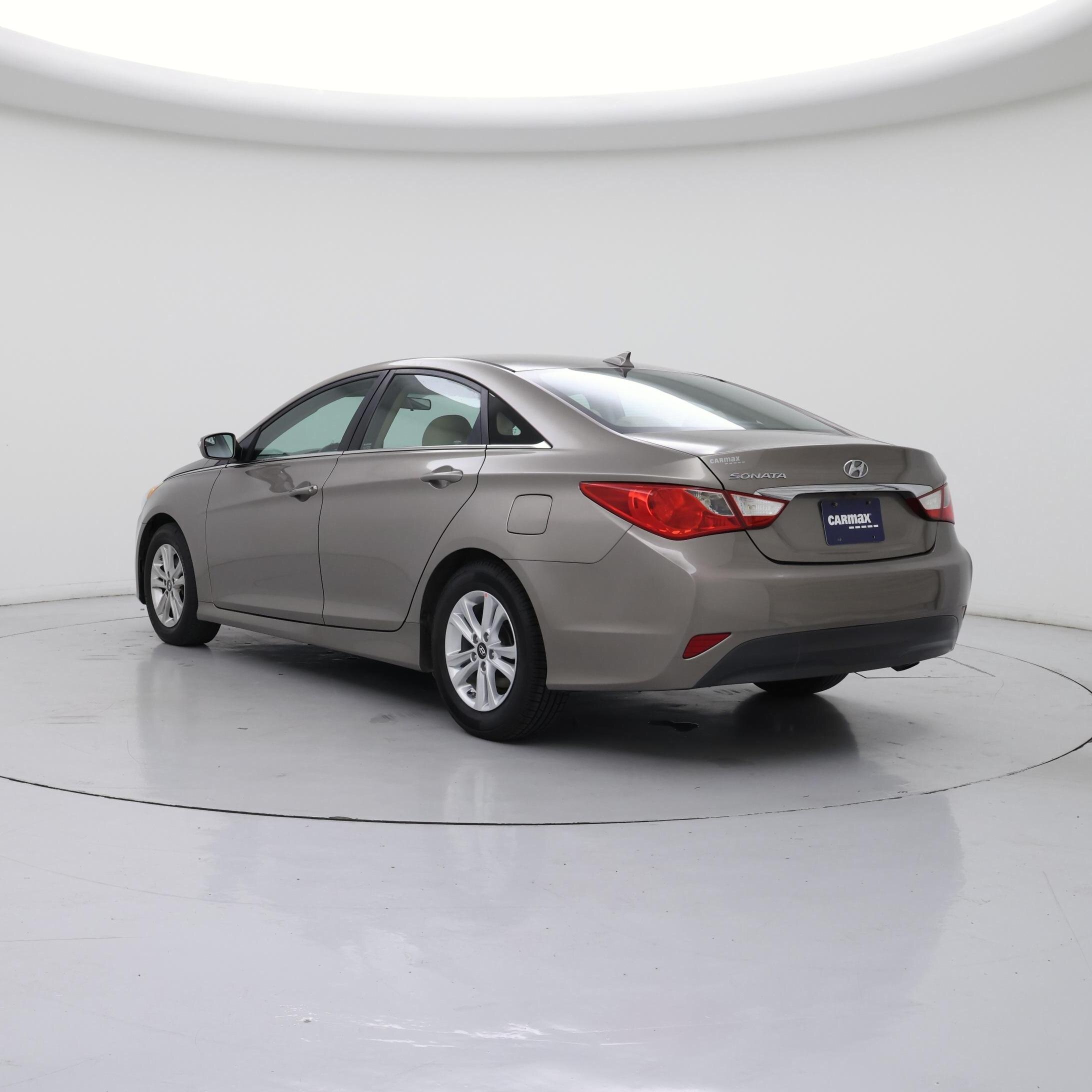 Thumbnail: 2014 Hyundai Sonata - 2