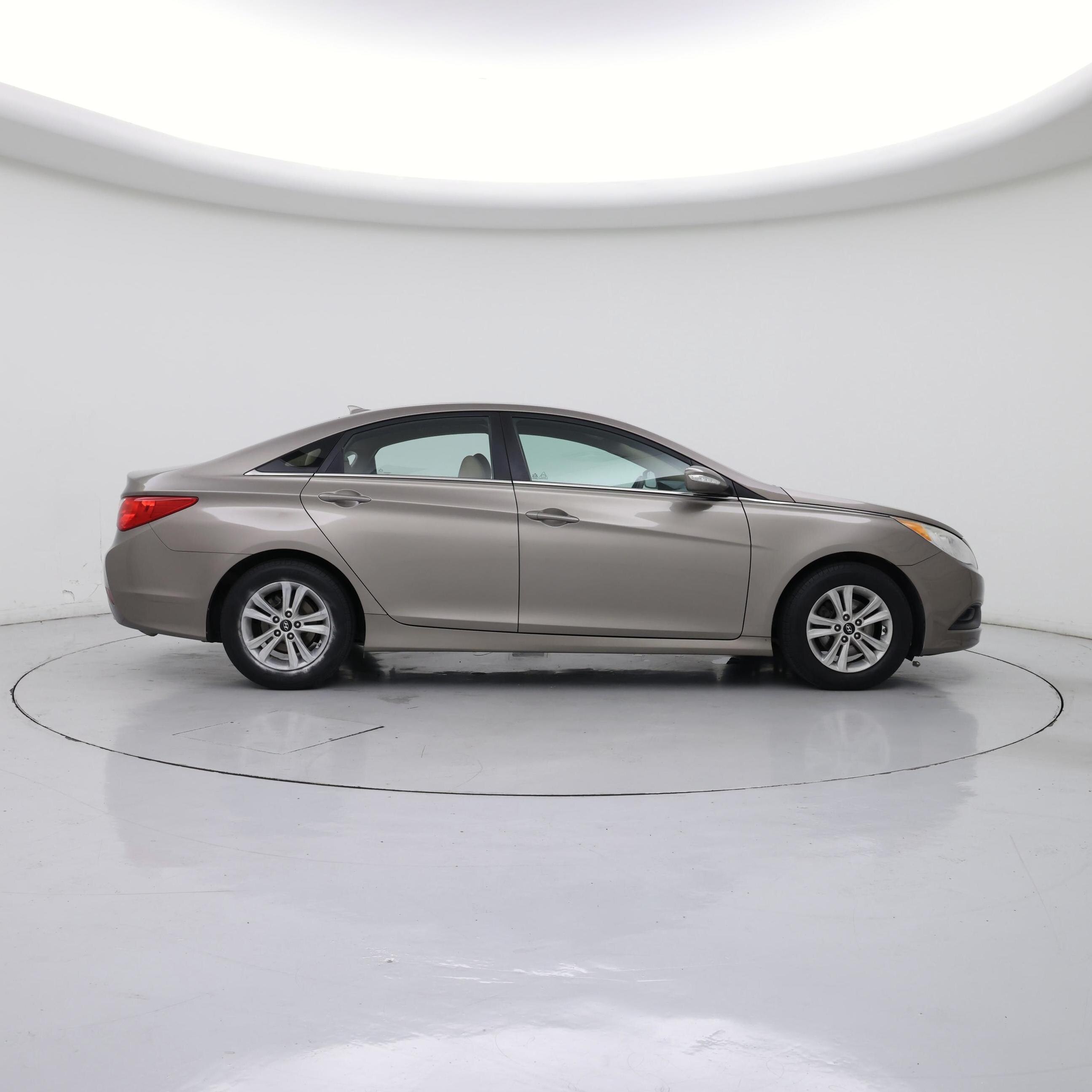 Thumbnail: 2014 Hyundai Sonata - 7