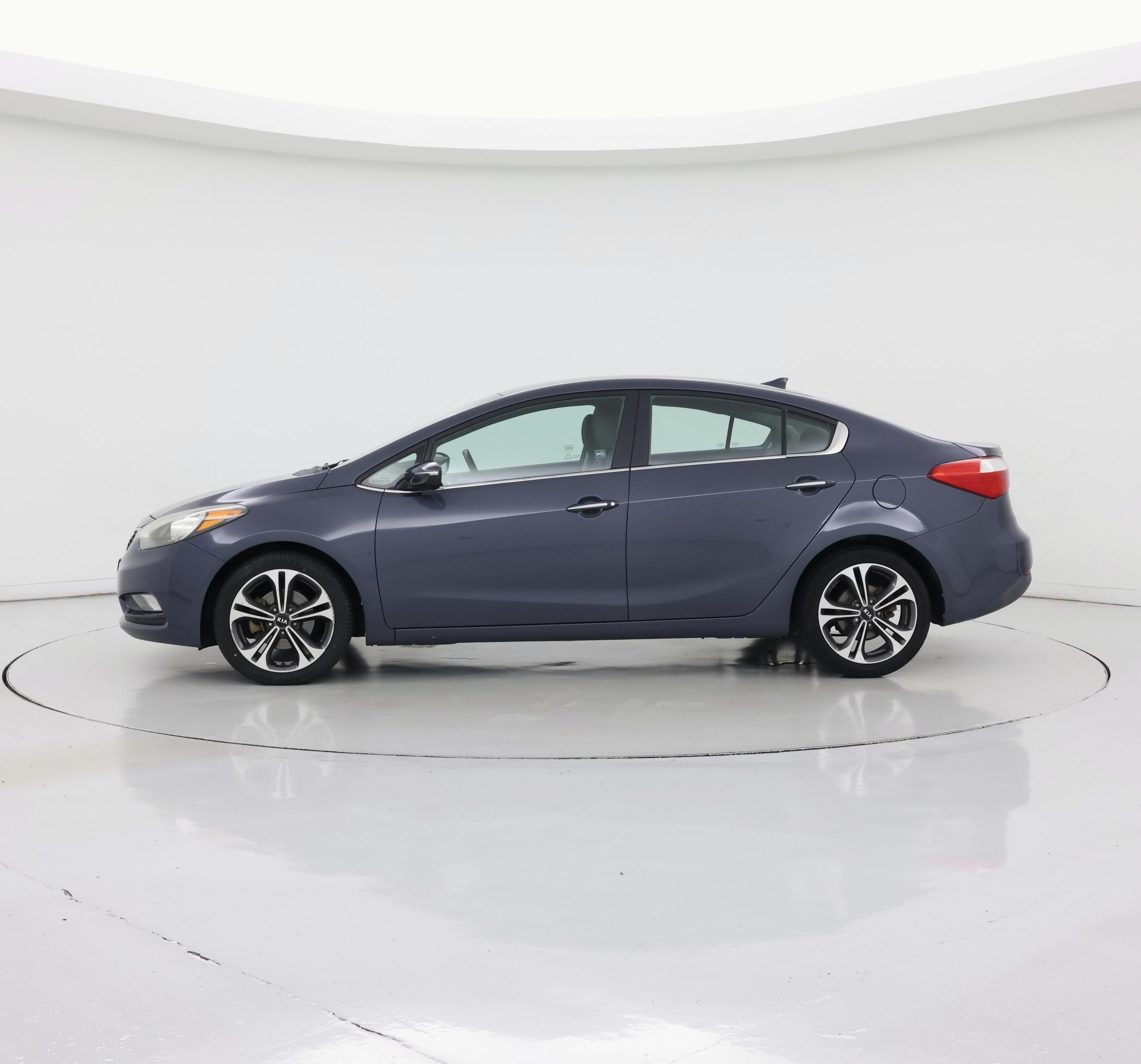 Thumbnail: 2014 Kia Forte - 3