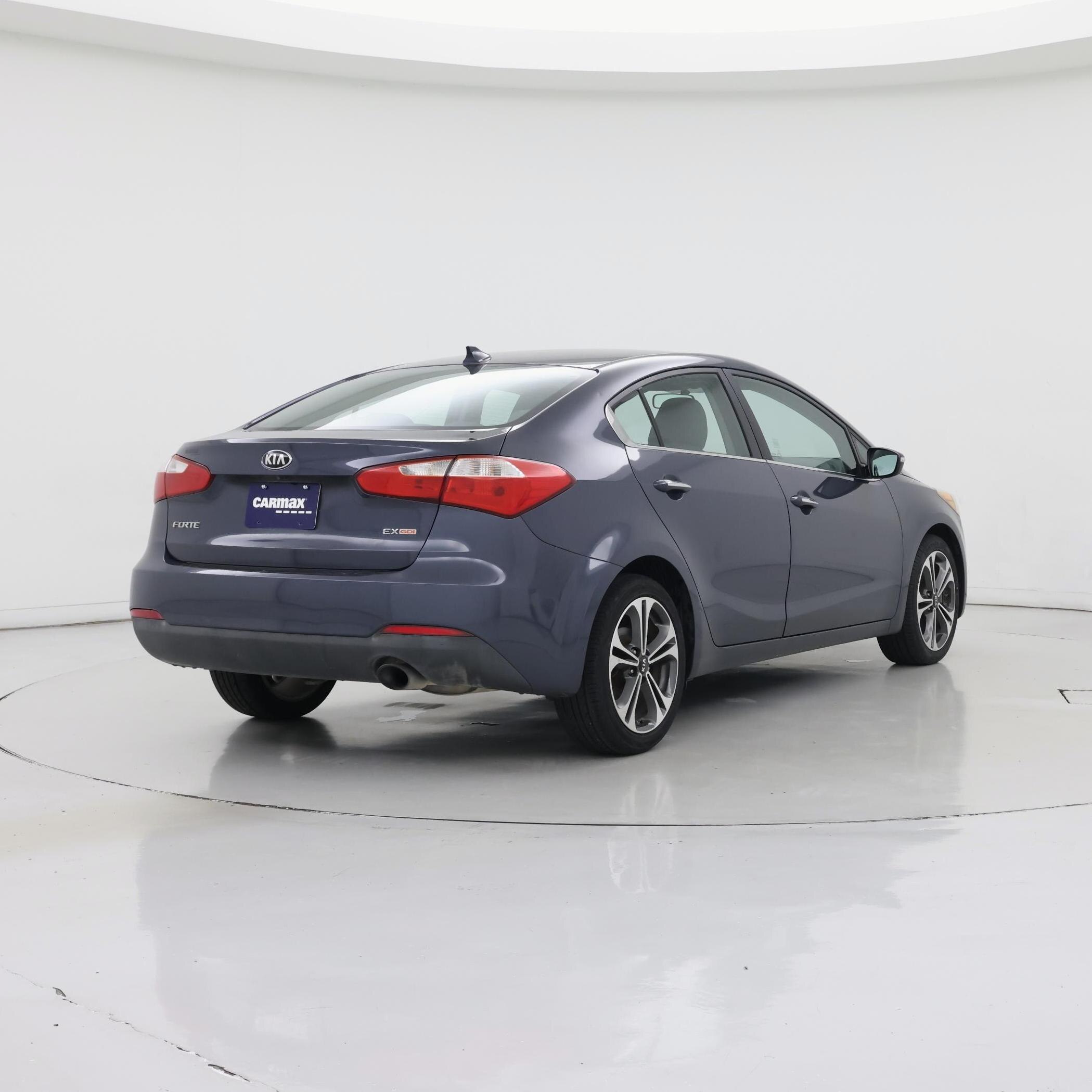 Thumbnail: 2014 Kia Forte - 8