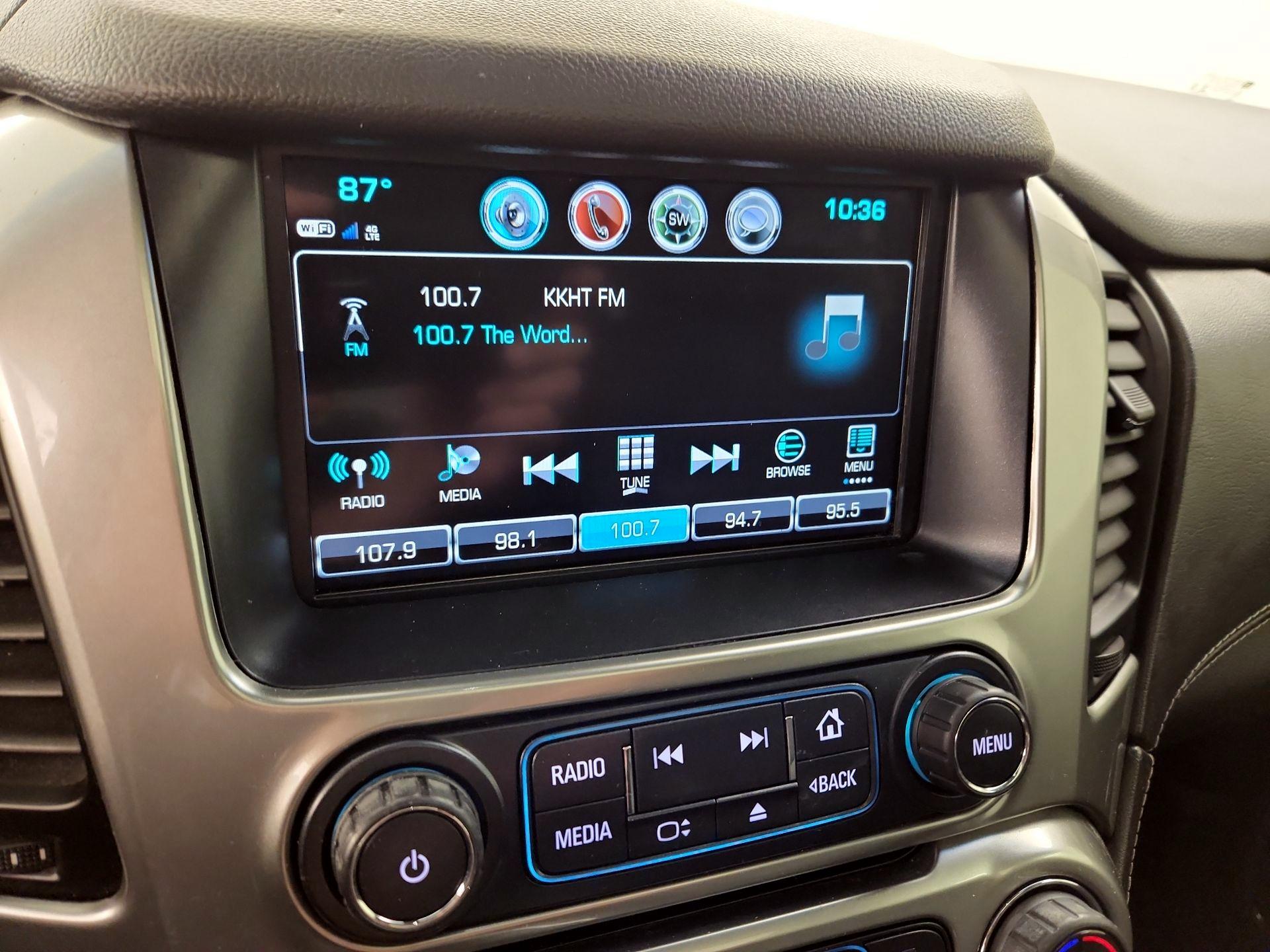 Thumbnail: 2019 Chevrolet Tahoe - 16
