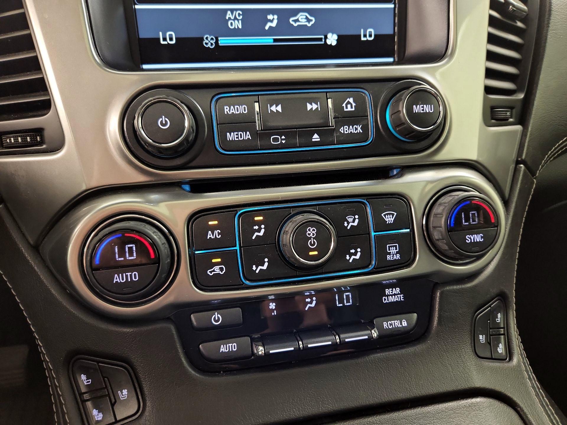 Thumbnail: 2019 Chevrolet Tahoe - 17