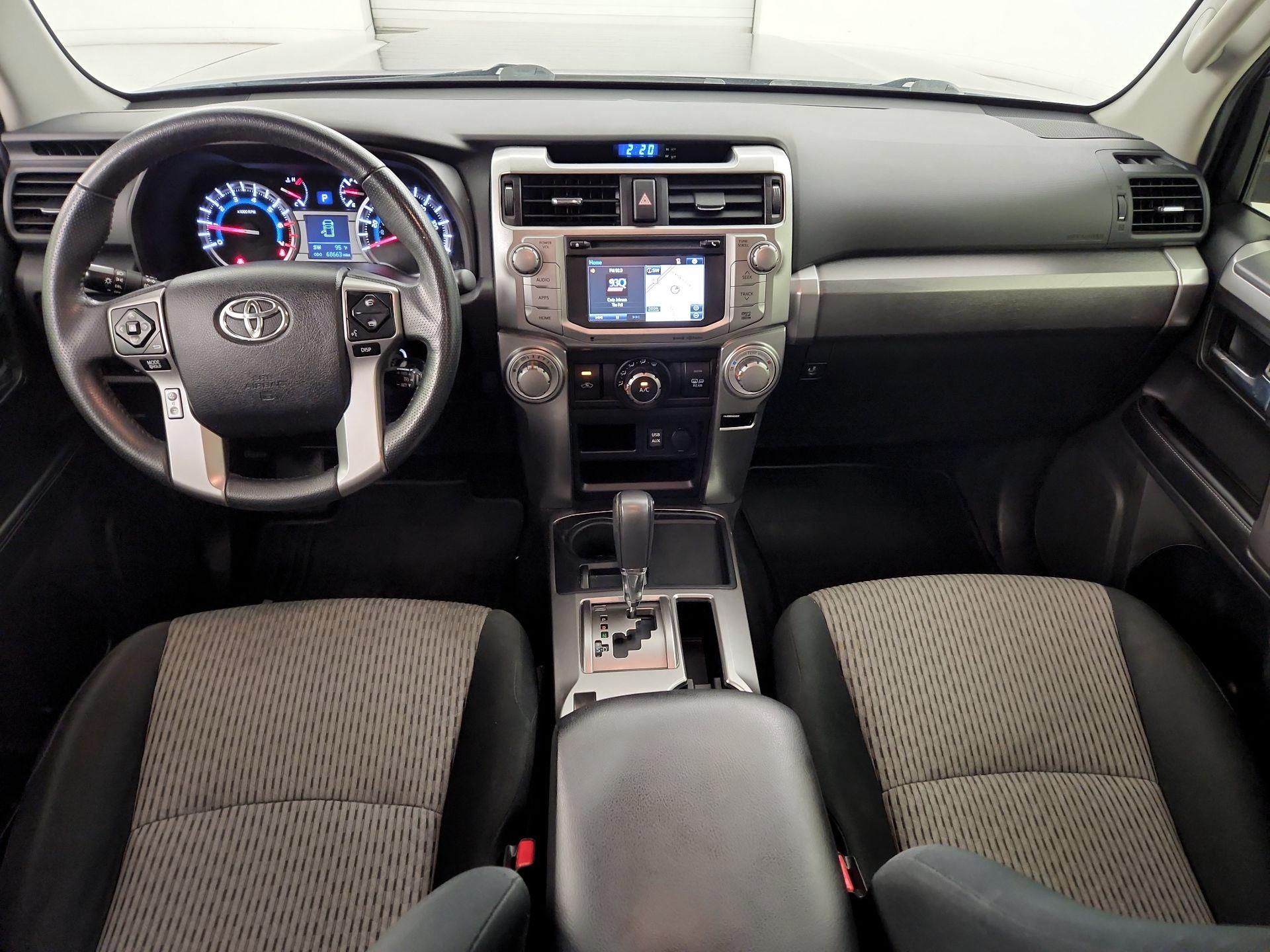 Thumbnail: 2016 Toyota 4Runner - 9