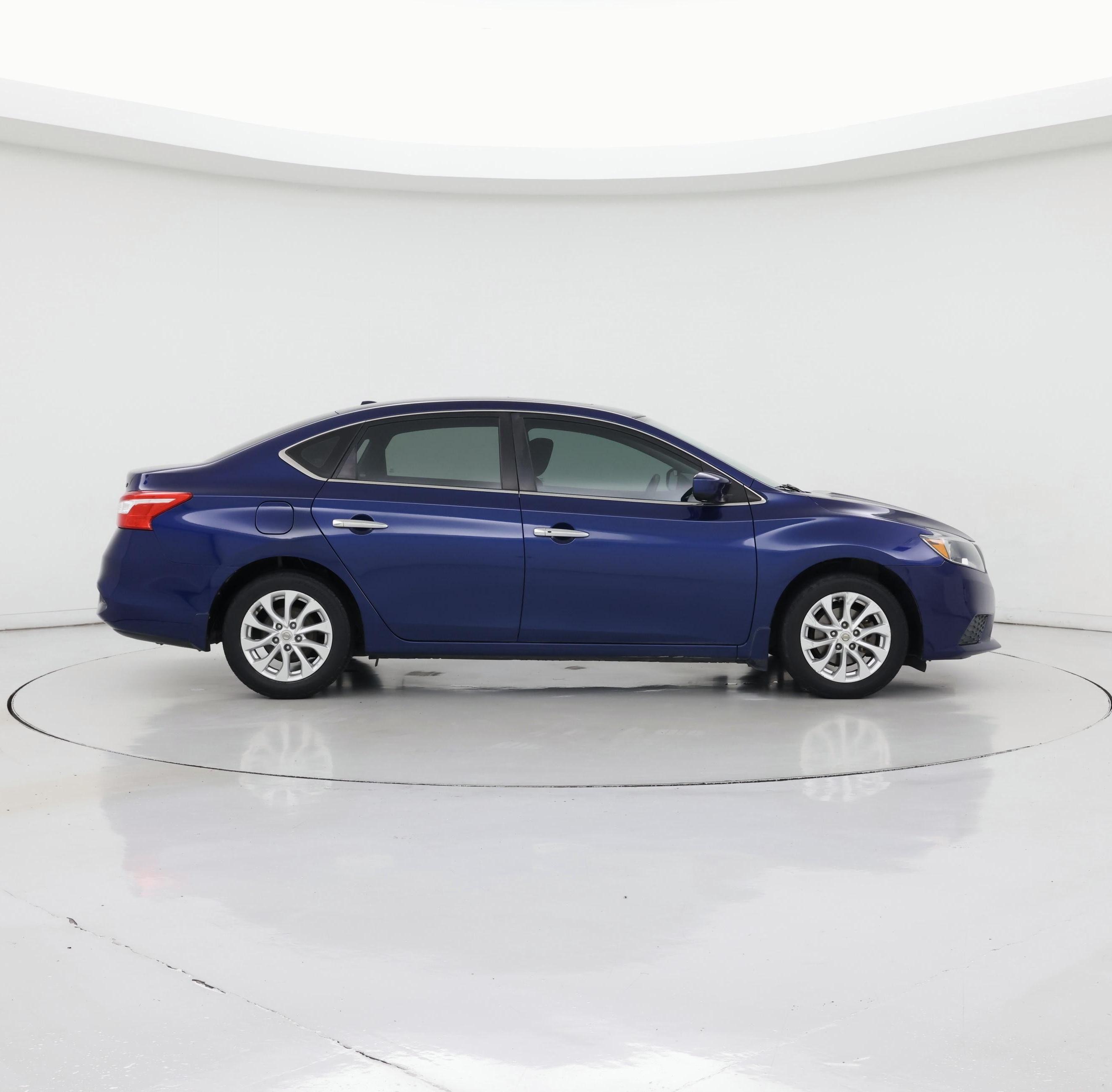 Thumbnail: 2017 Nissan Sentra - 7