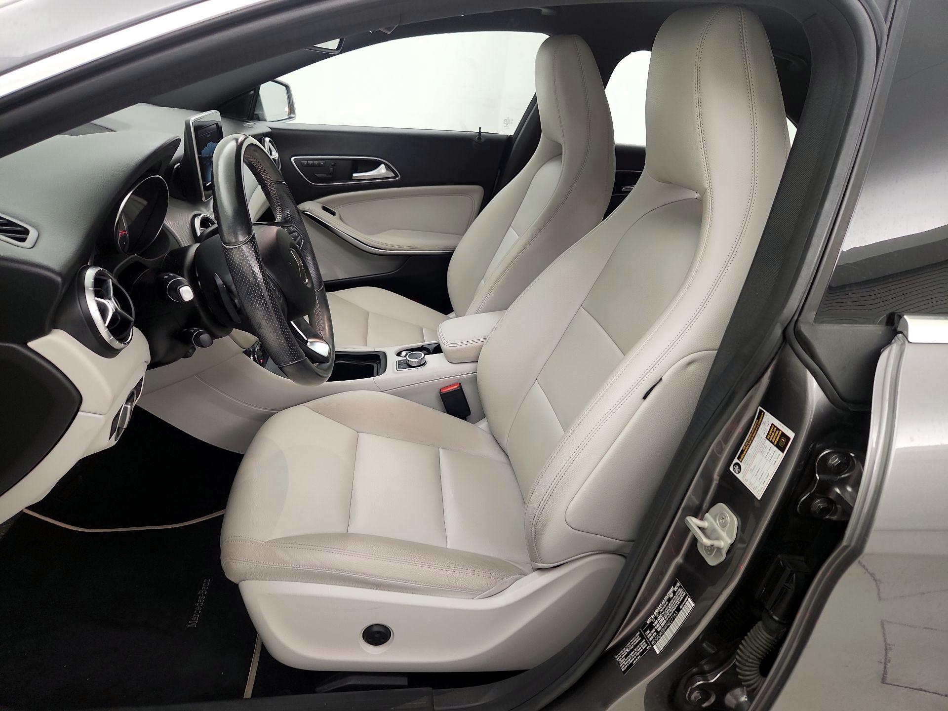 Thumbnail: 2015 Mercedes-Benz CLA - 11