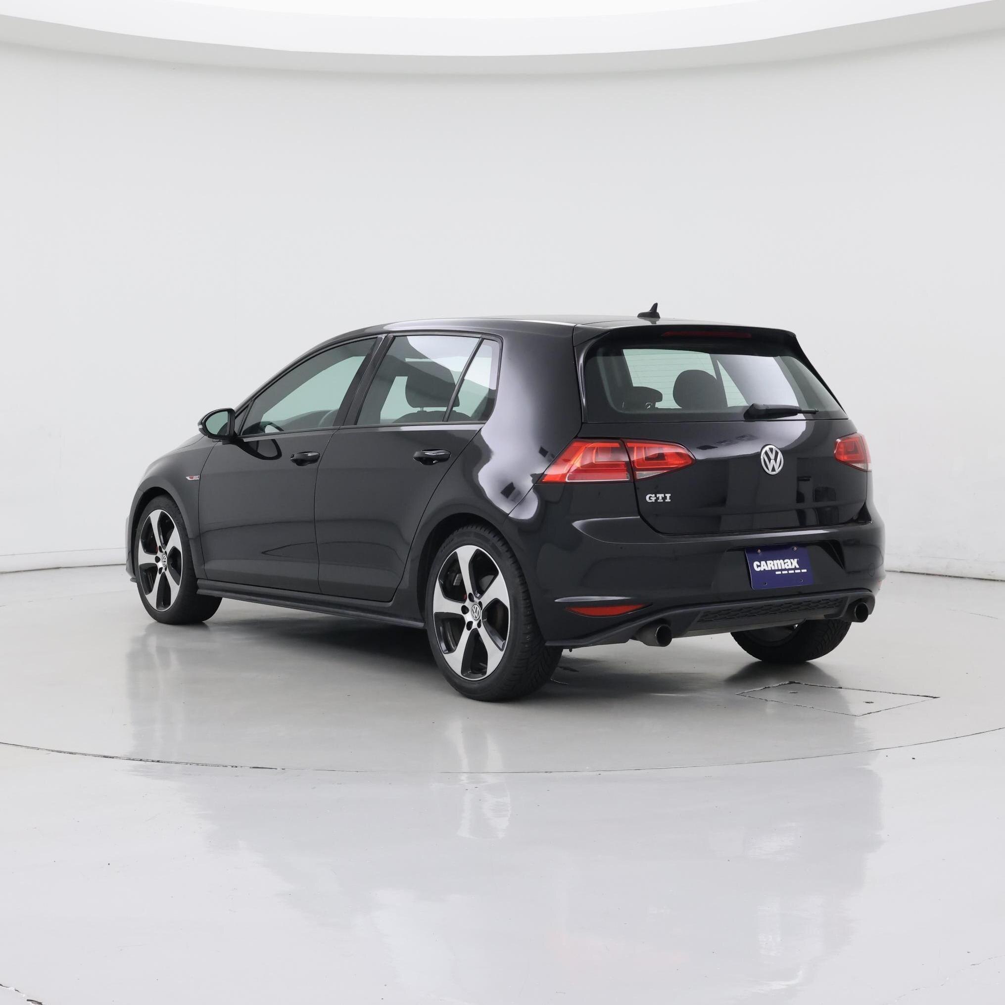 Thumbnail: 2016 Volkswagen Golf - 2