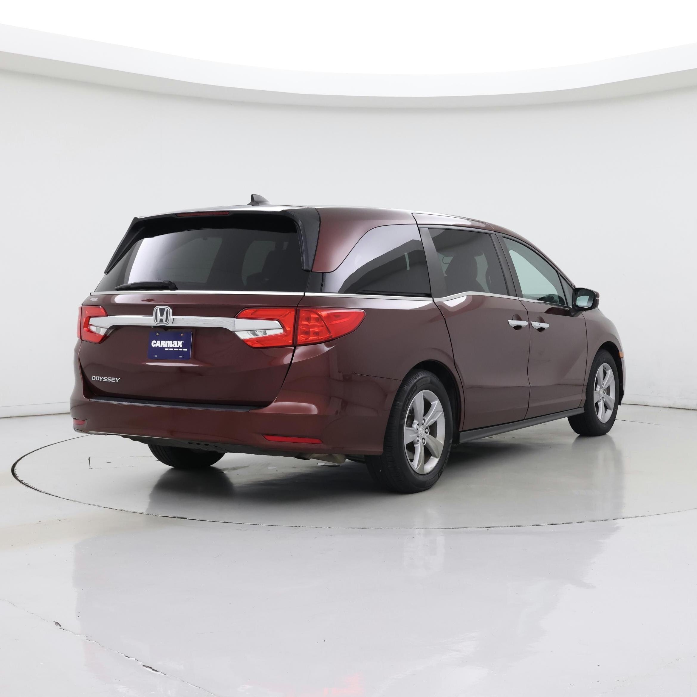 Thumbnail: 2018 Honda Odyssey - 8