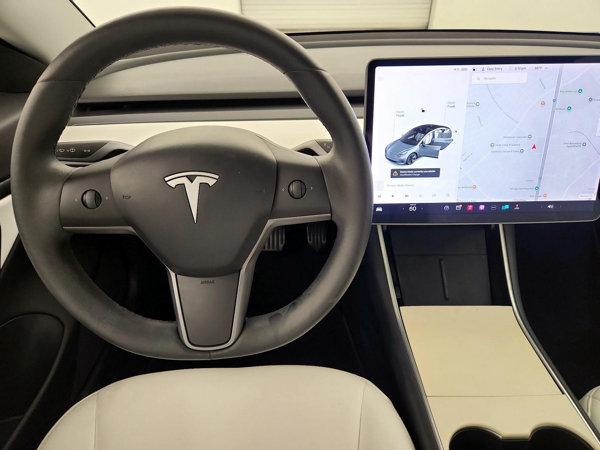 Thumbnail: 2020 Tesla Model 3 - 10